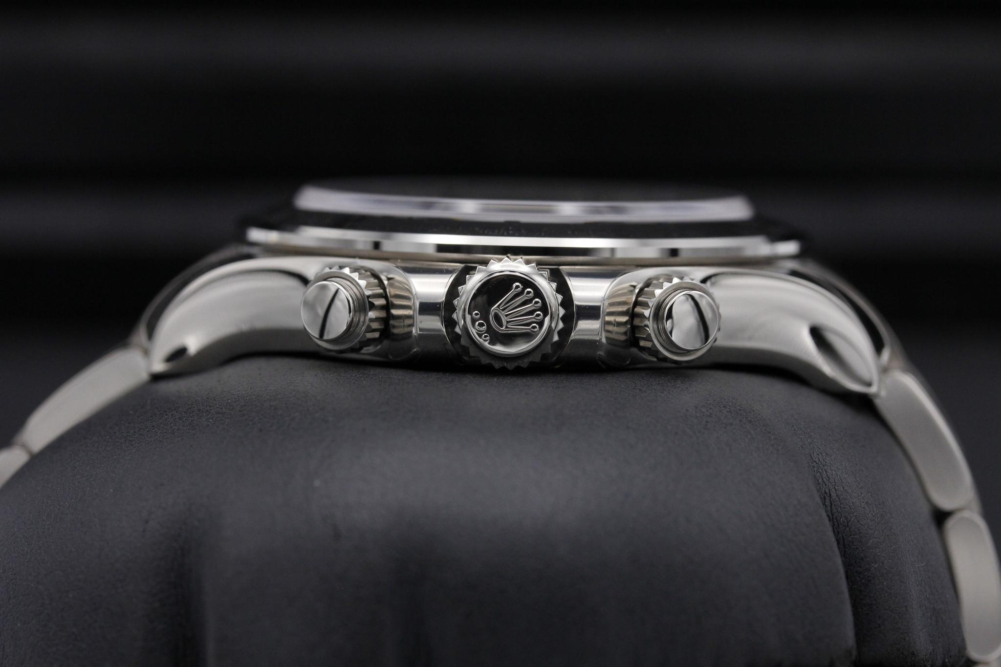 Watch Image 3