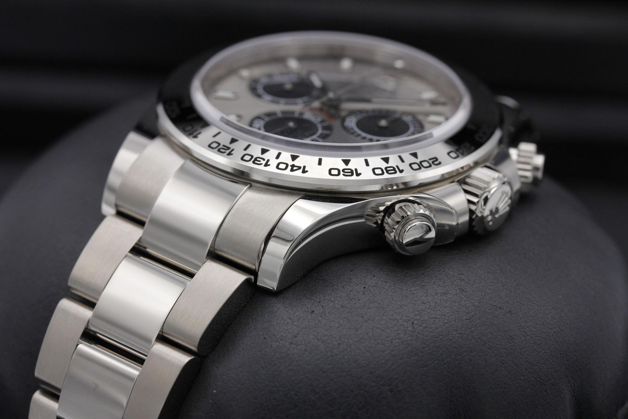 Watch Image 2