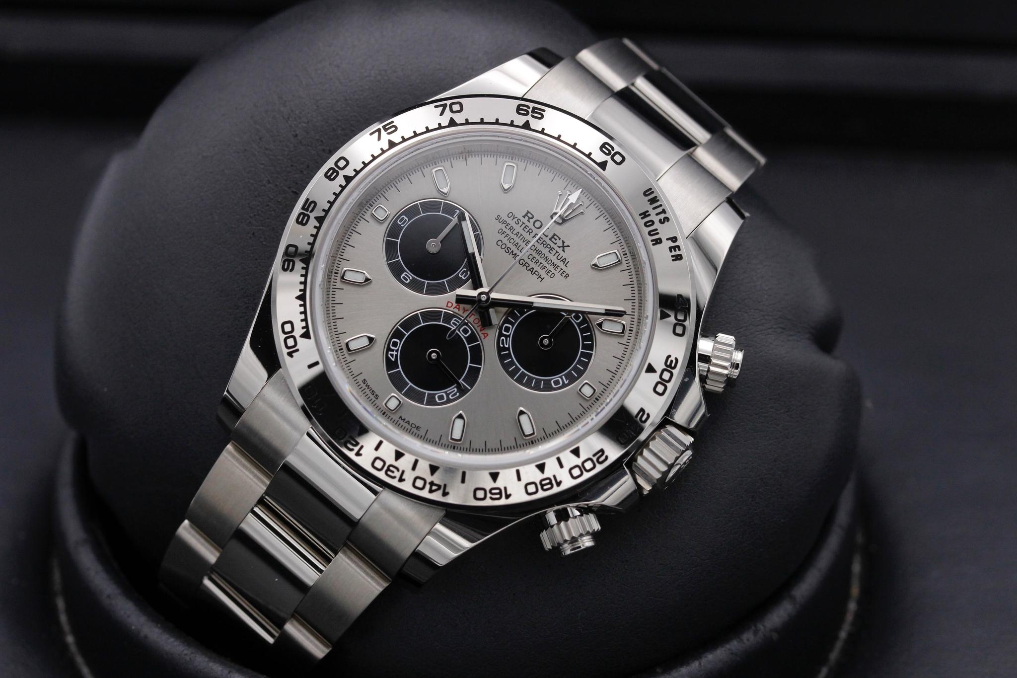 Watch Image 9