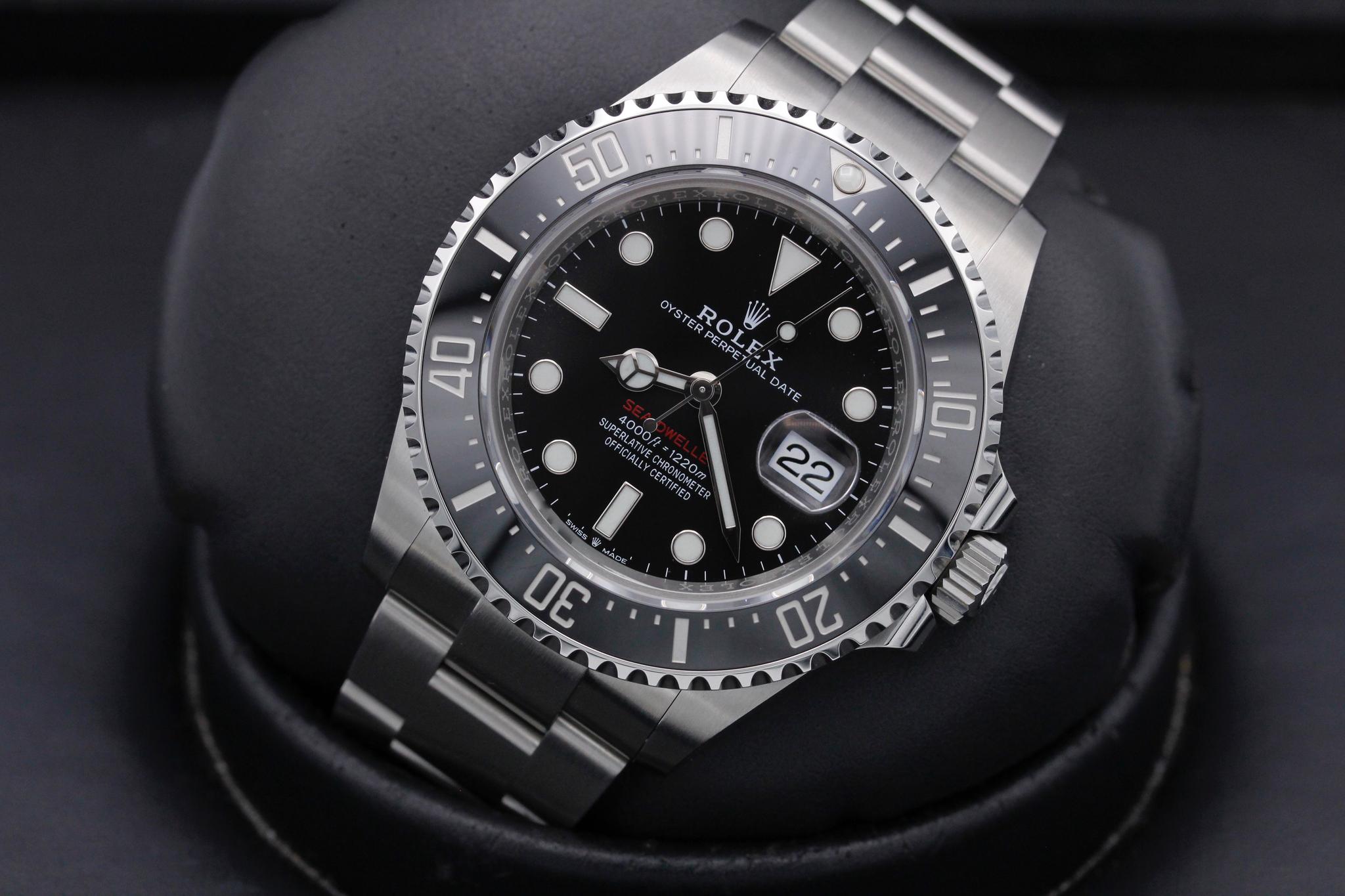 Watch Image 10