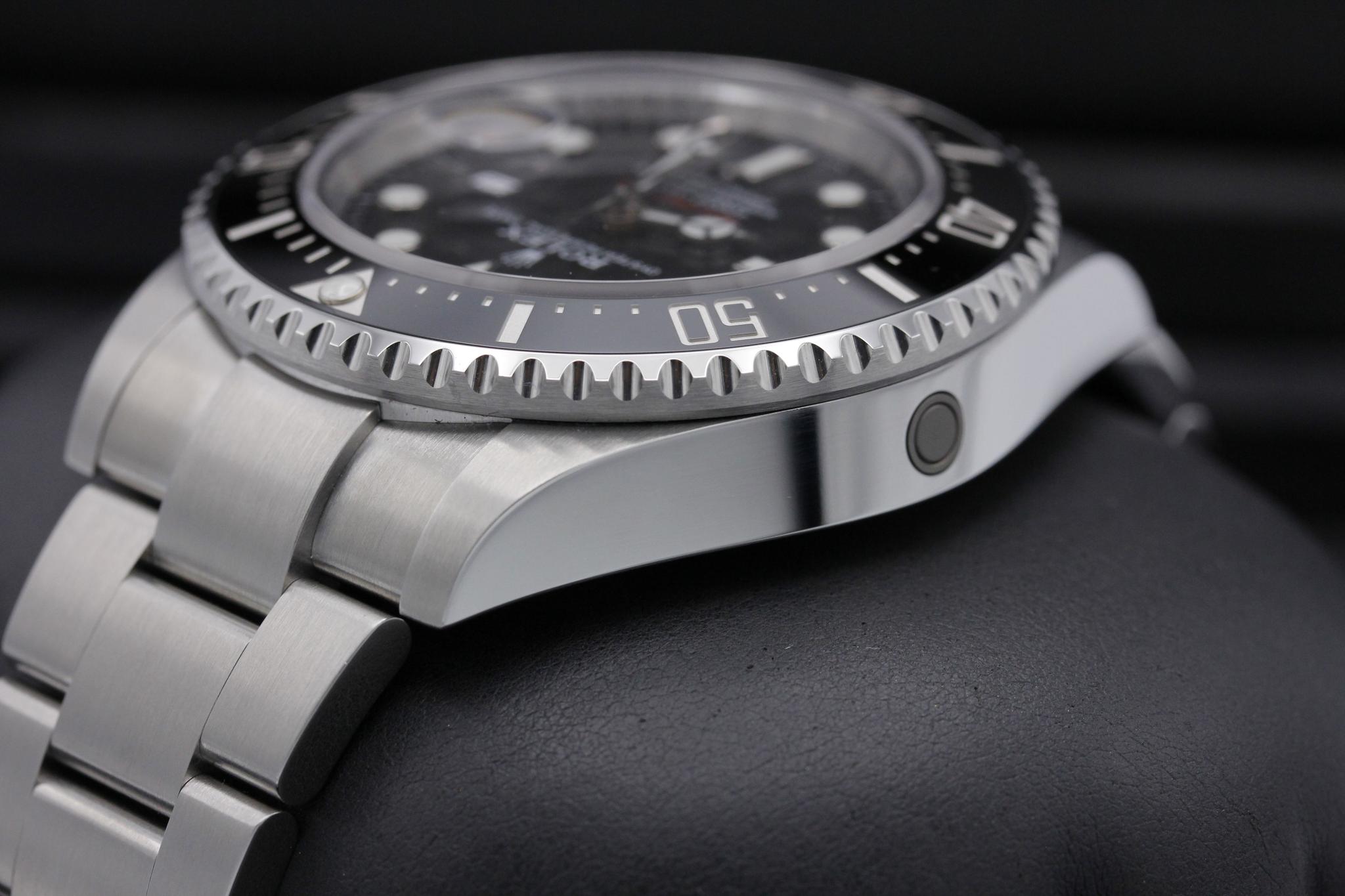 Watch Image 5