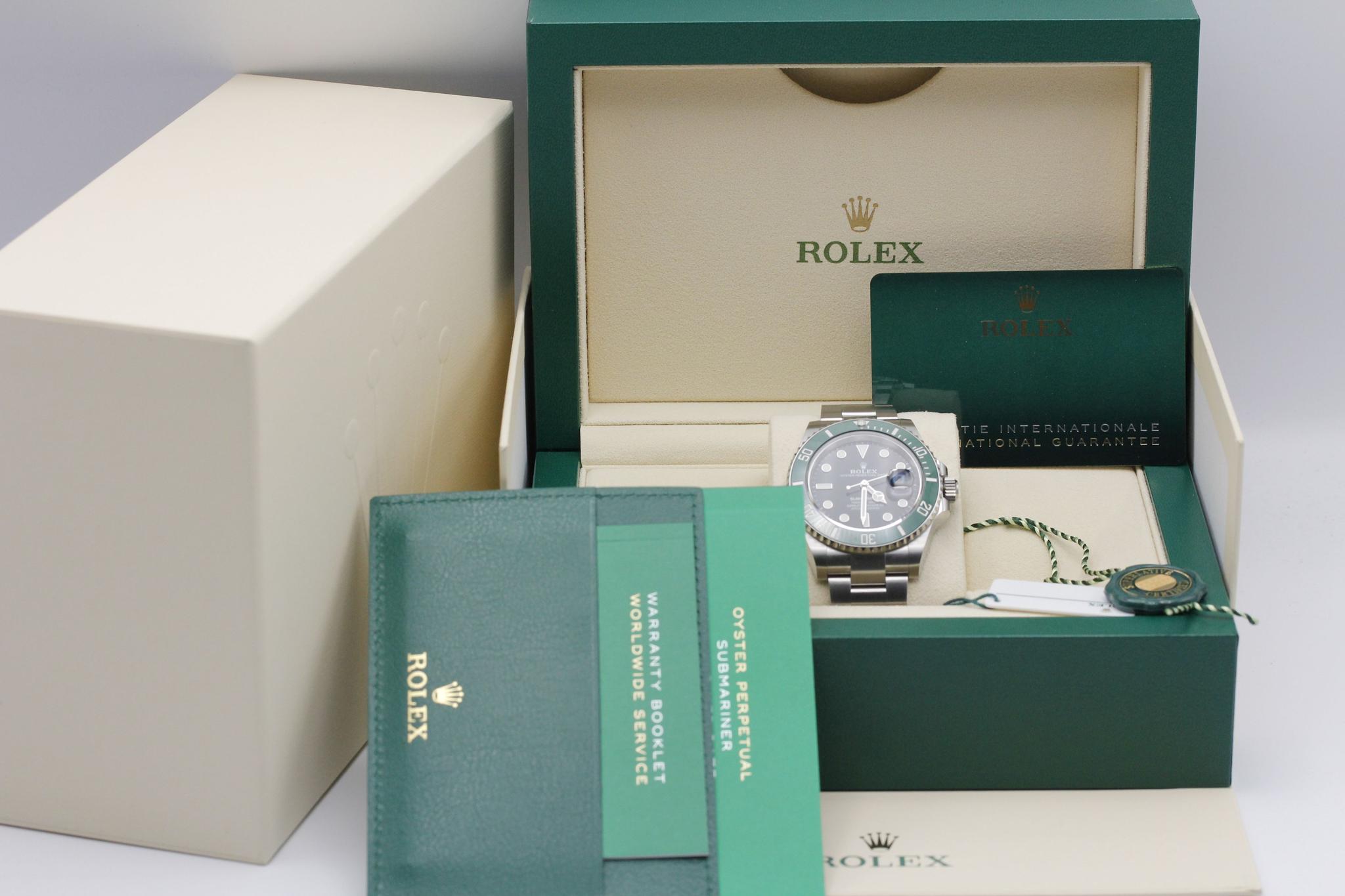 Watch Image 11