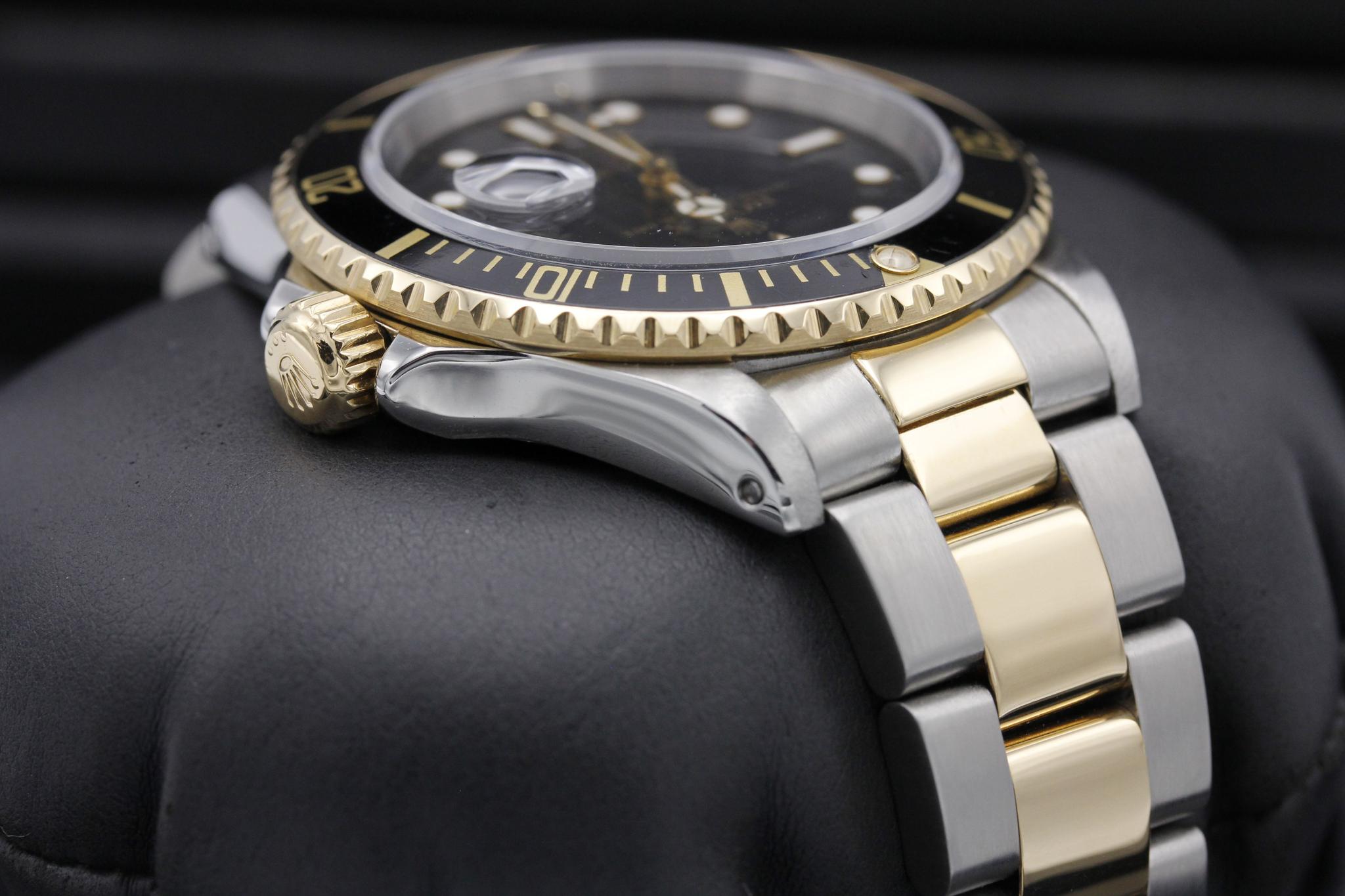 Watch Image 4