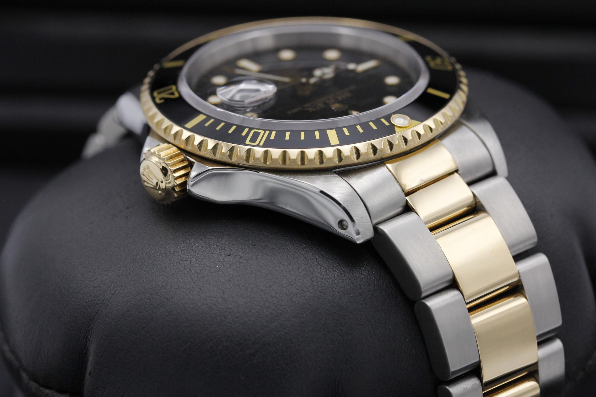 Watch Image 4