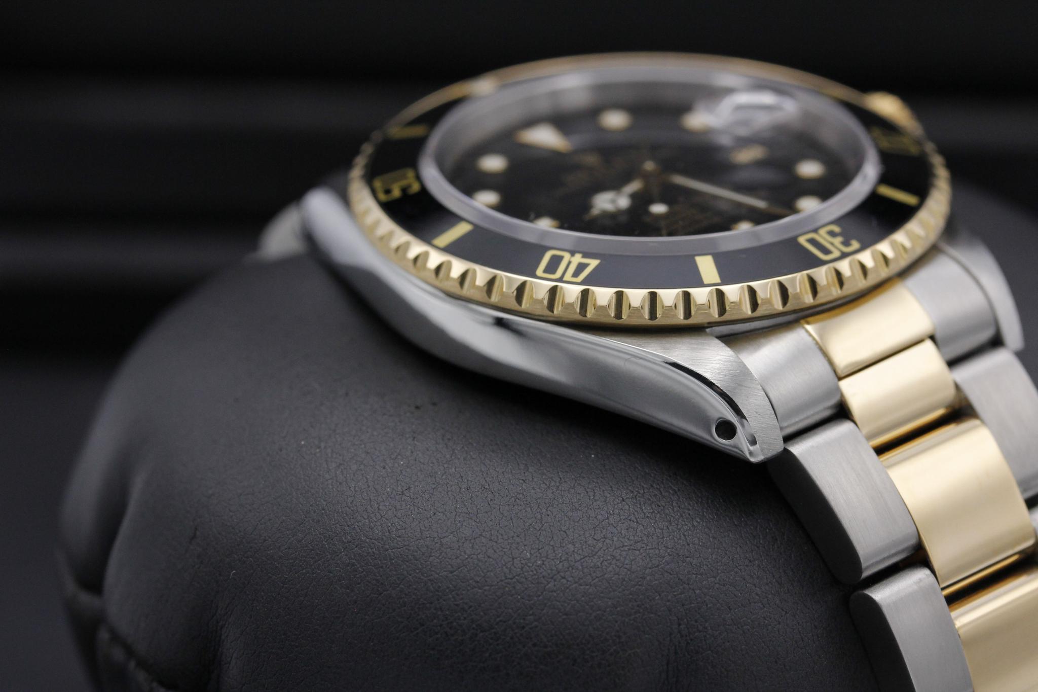 Watch Image 6