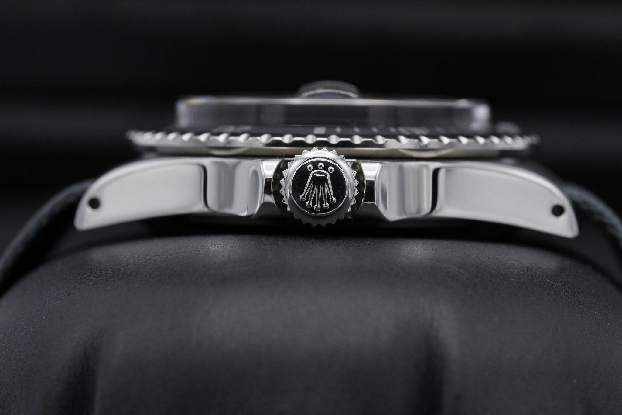 Watch Image 3