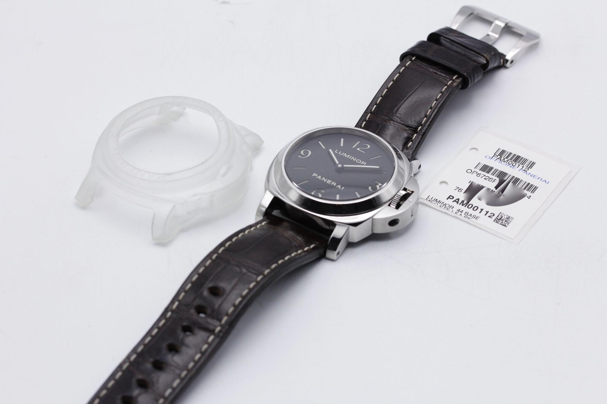 Watch Image 11