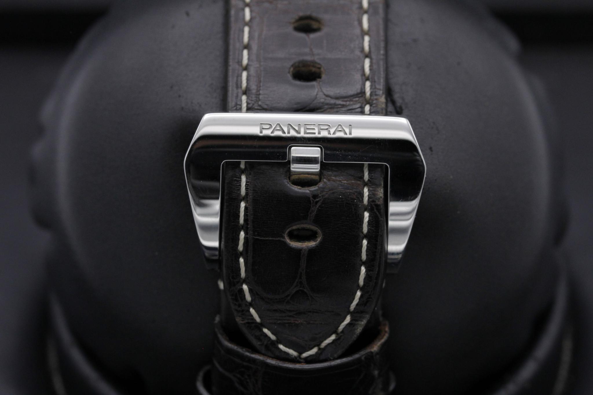 Watch Image 8