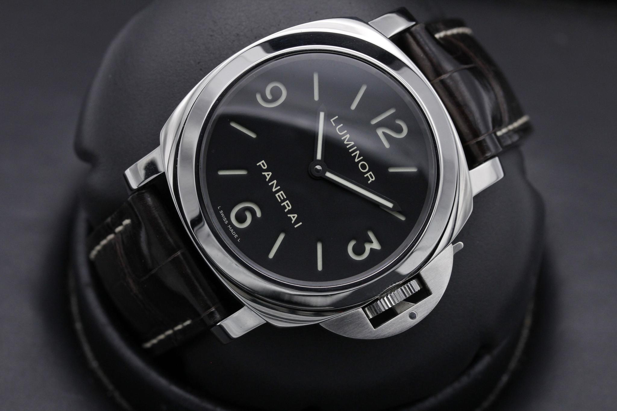 Watch Image 9
