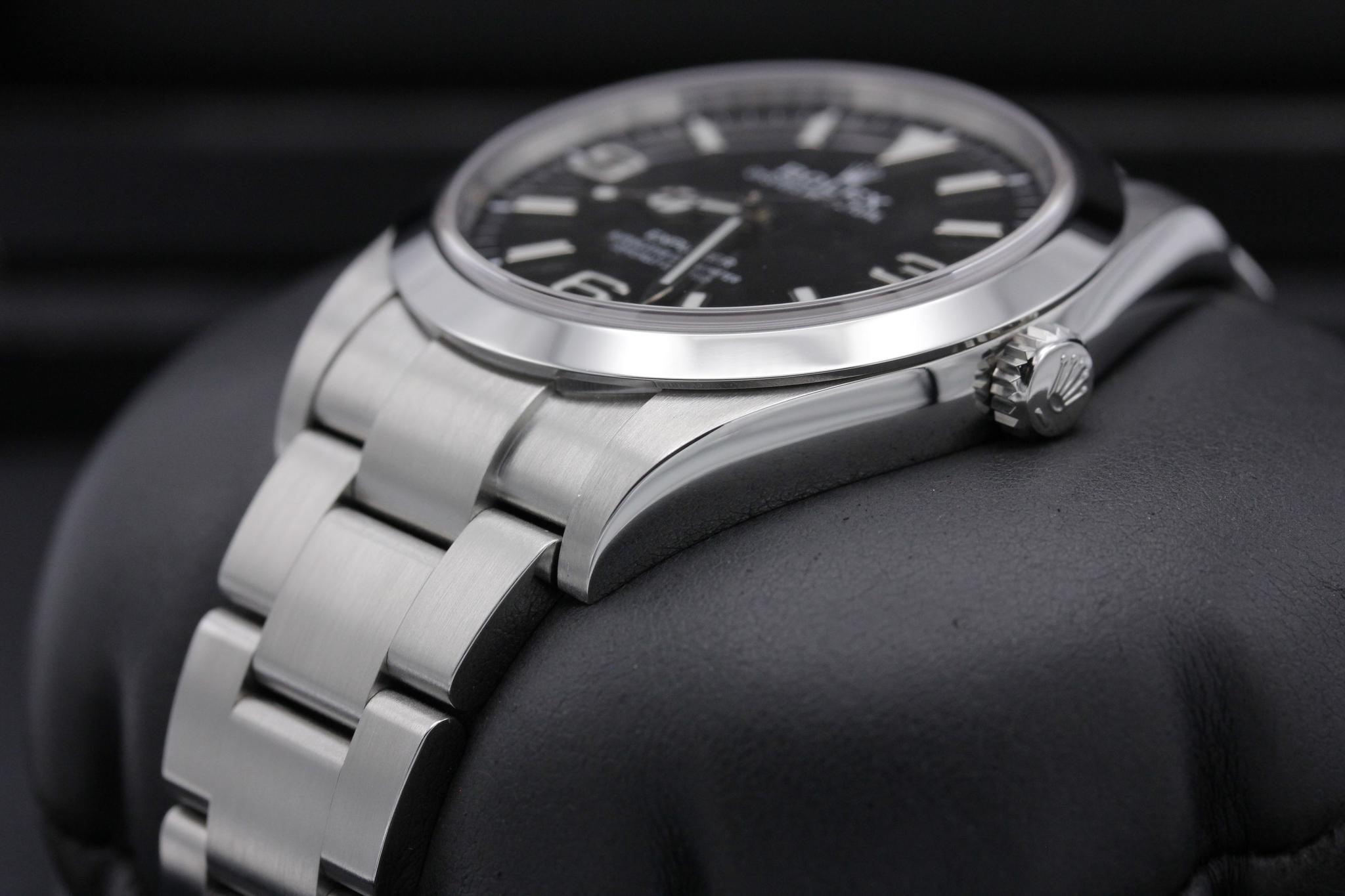 Watch Image 2
