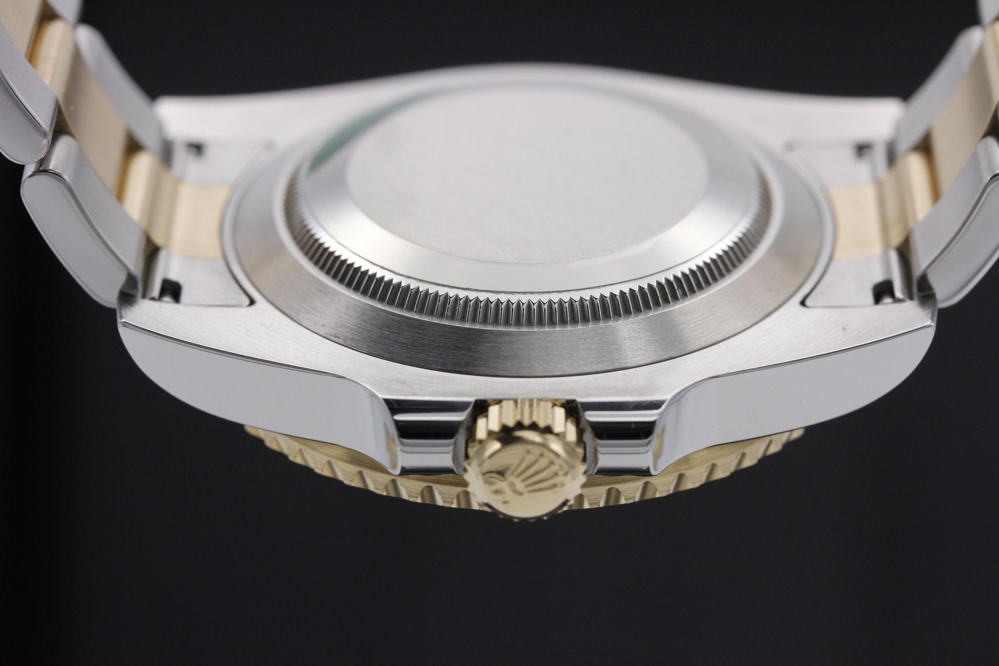 Watch Image 7