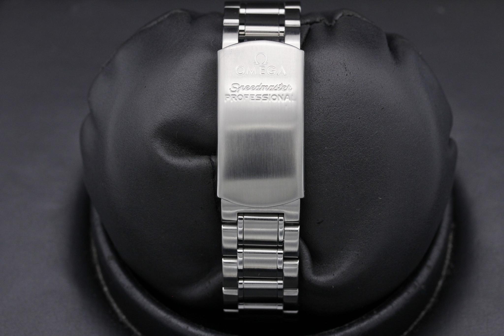 Watch Image 8