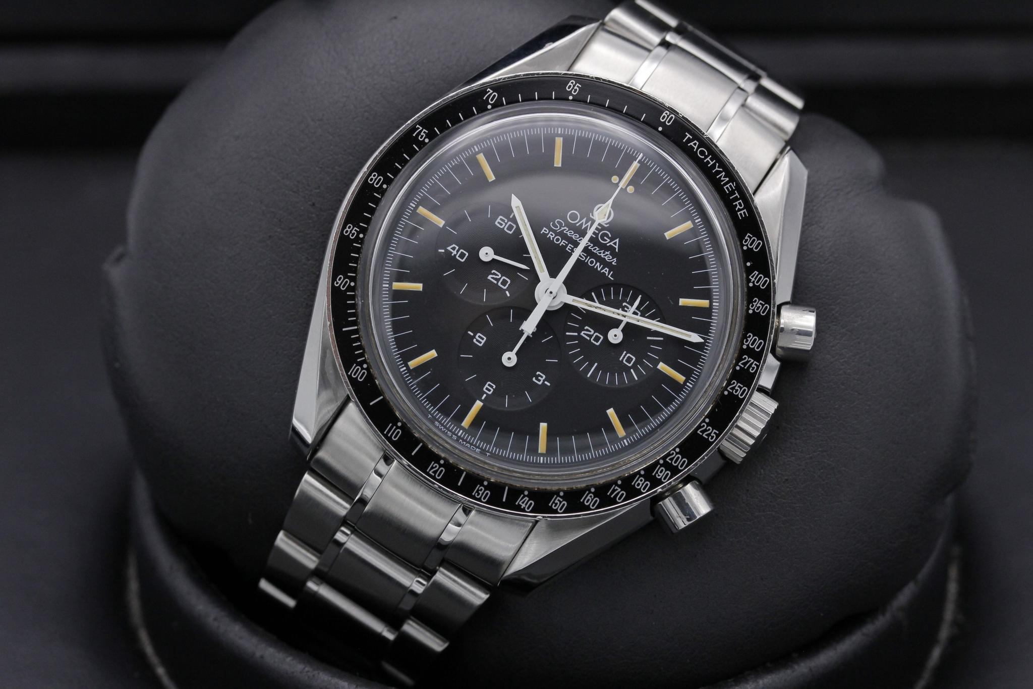 Watch Image 9