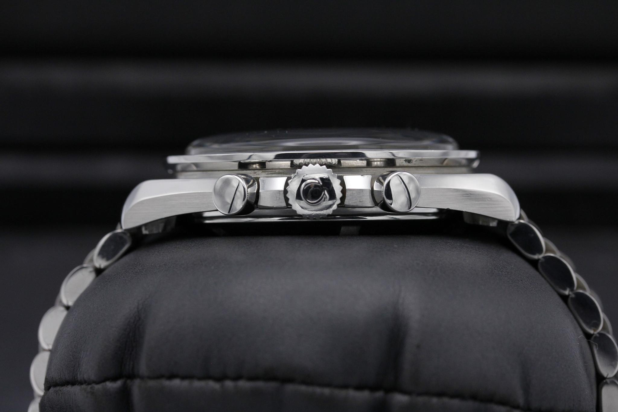 Watch Image 3