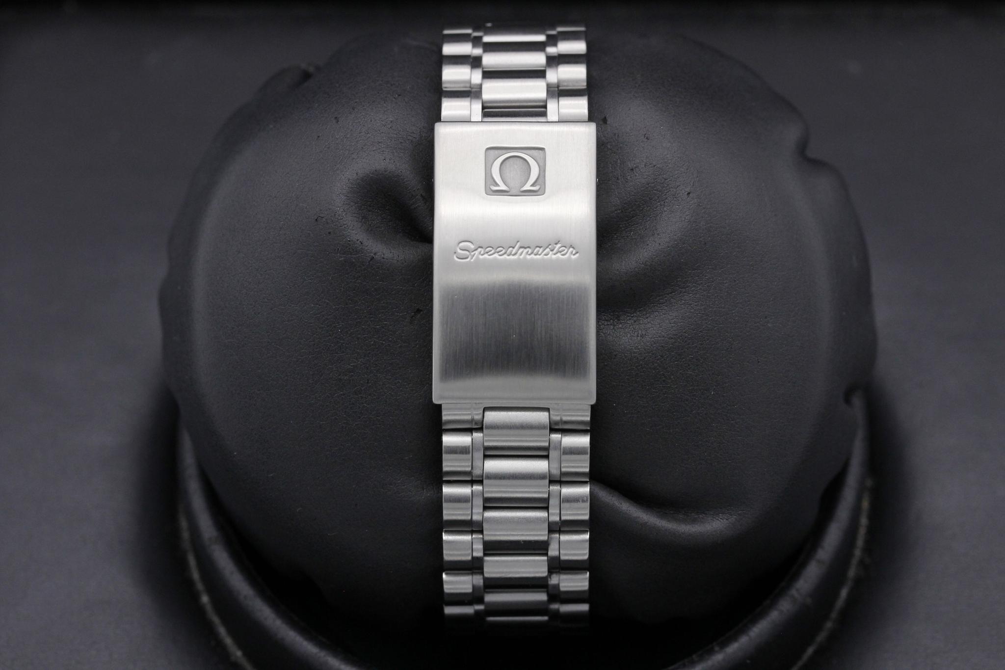Watch Image 8