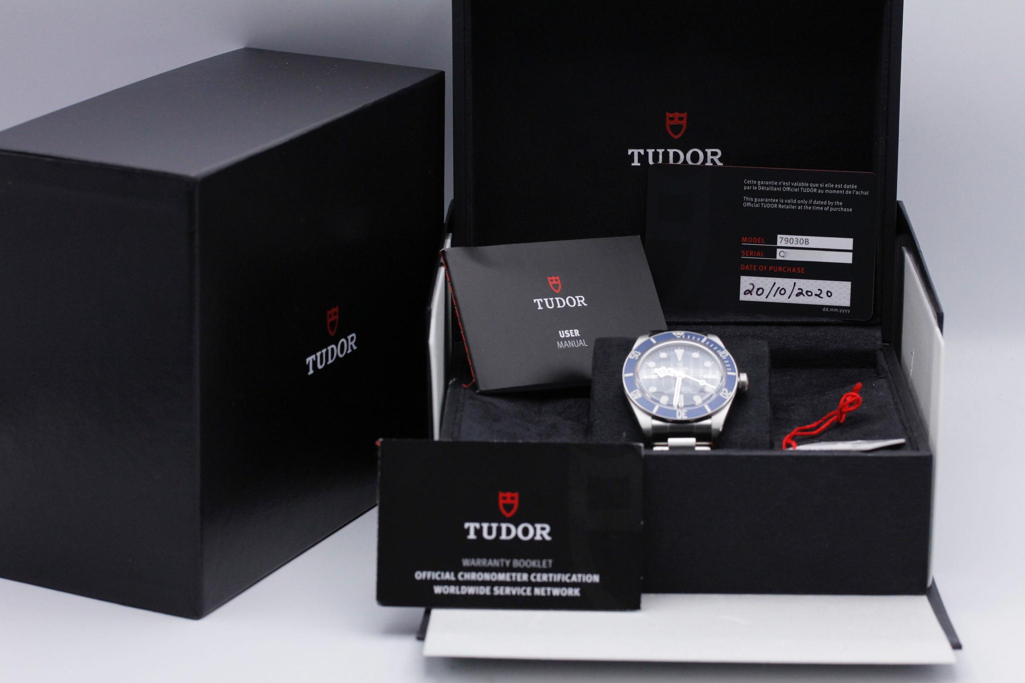 Watch Image 11