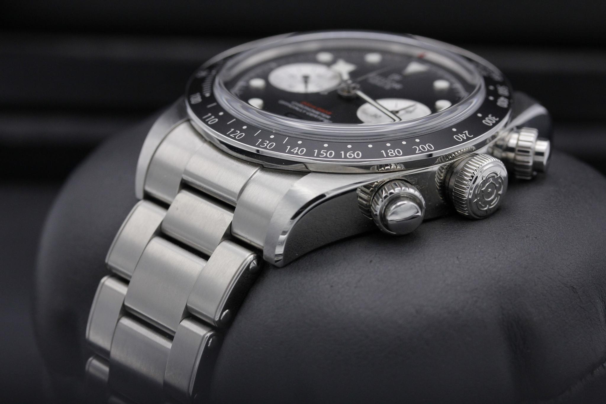 Watch Image 2