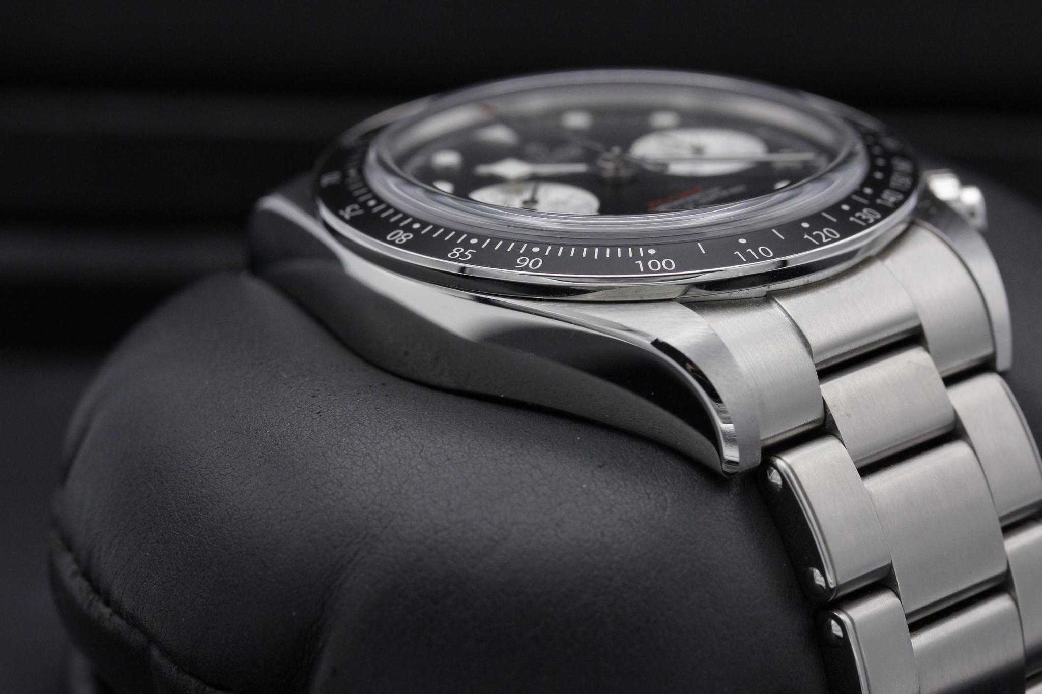 Watch Image 6
