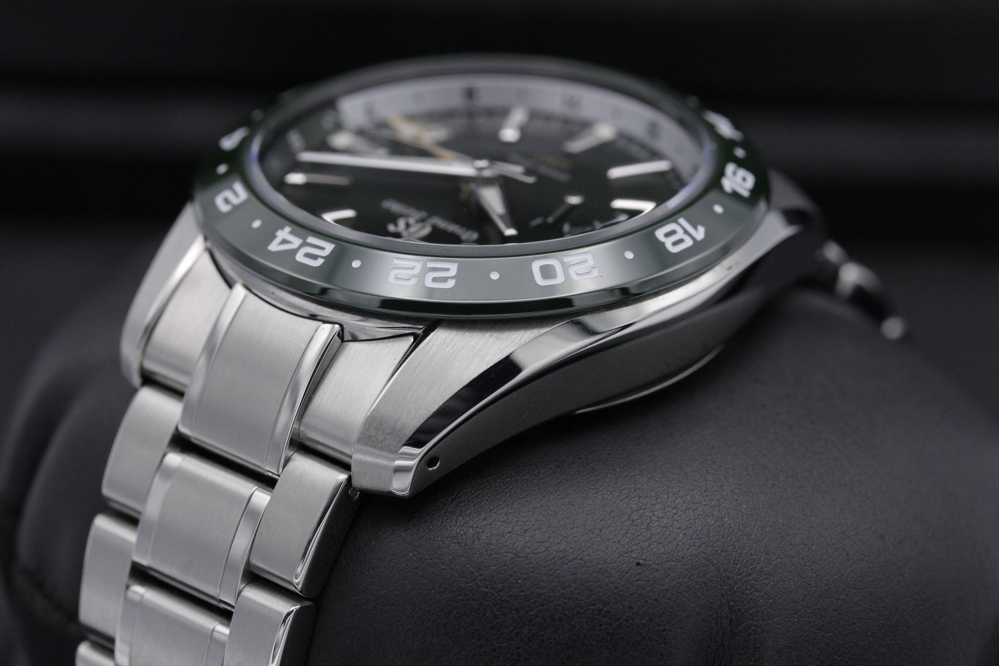 Watch Image 5