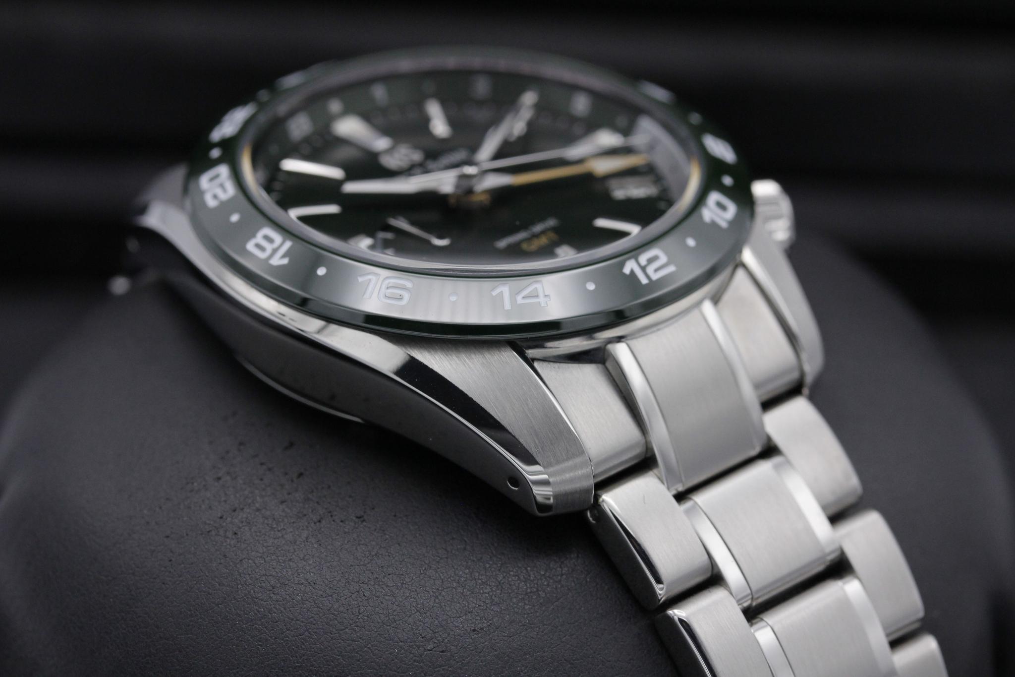 Watch Image 6