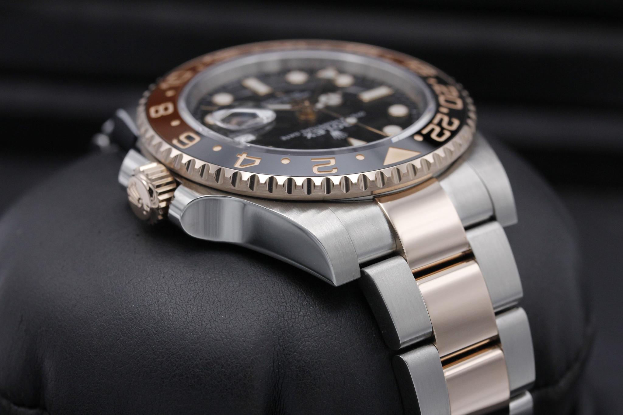Watch Image 4