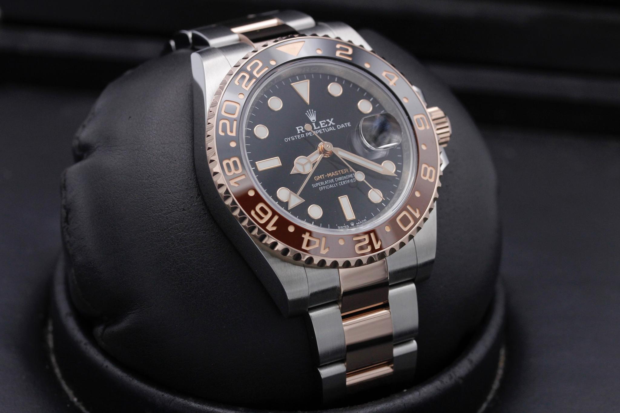 Watch Image 10