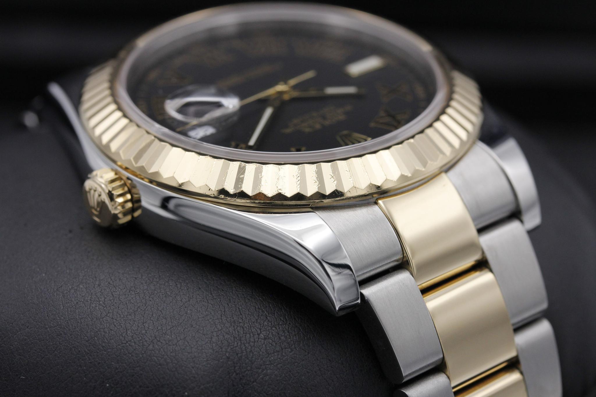 Watch Image 4