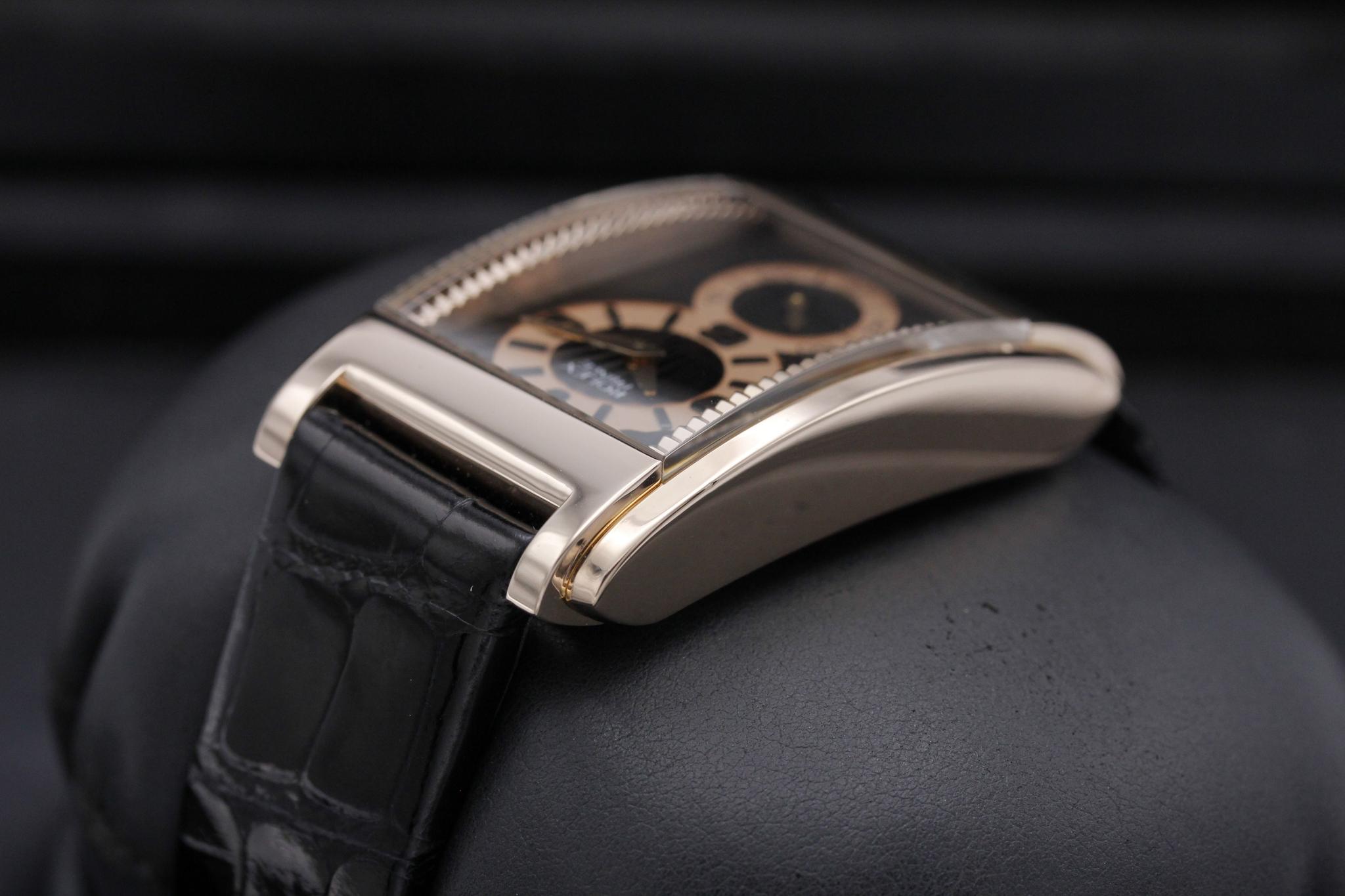 Watch Image 5