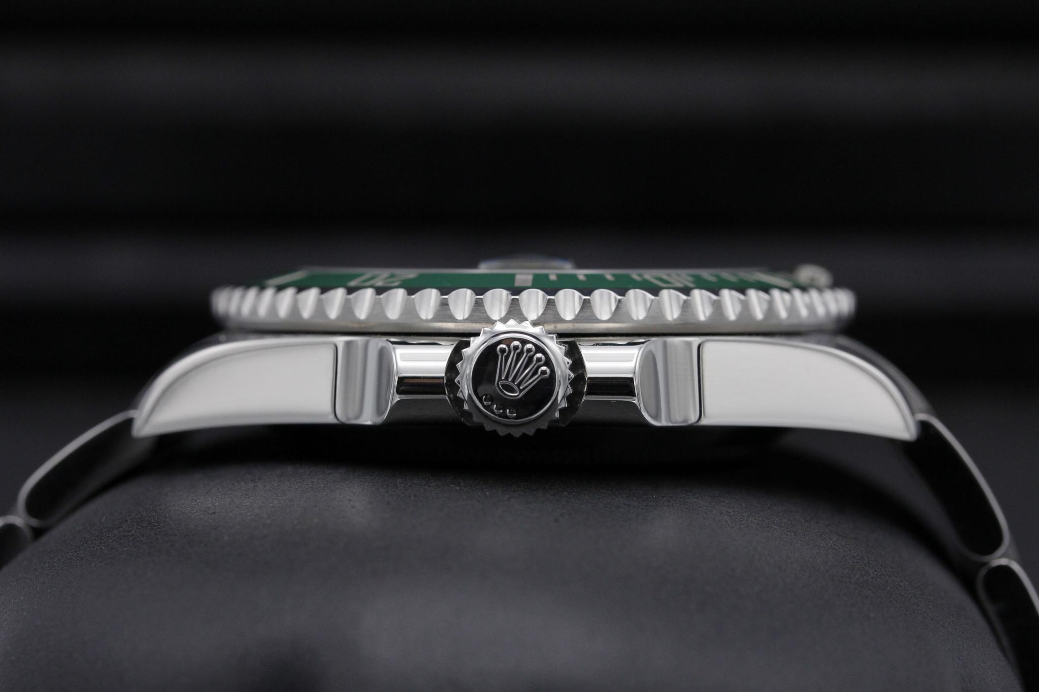 Watch Image 3