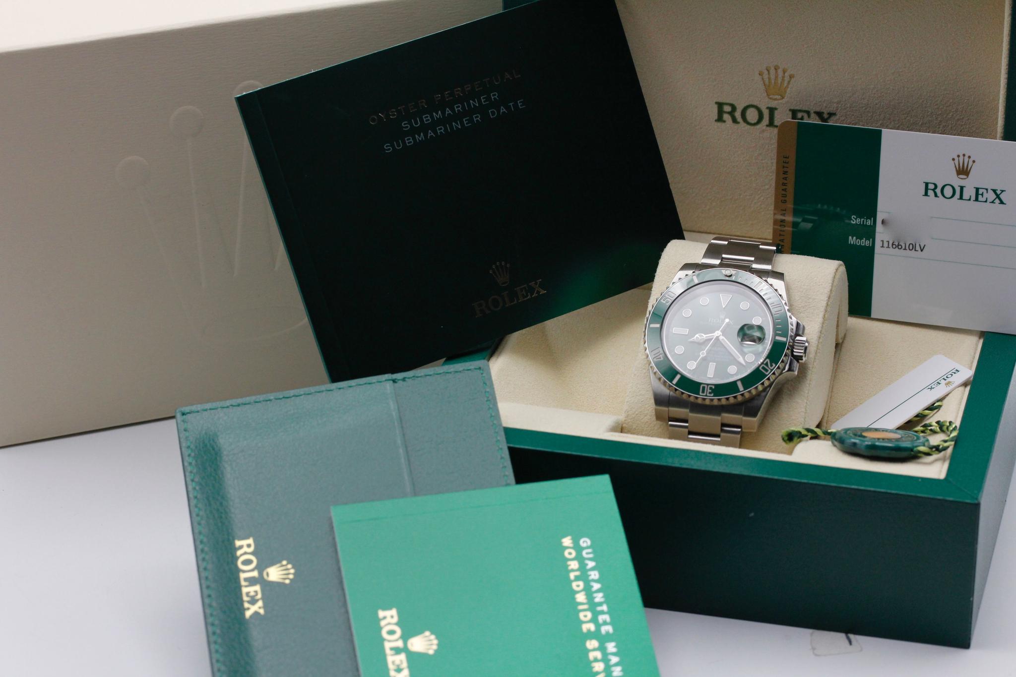 Watch Image 11
