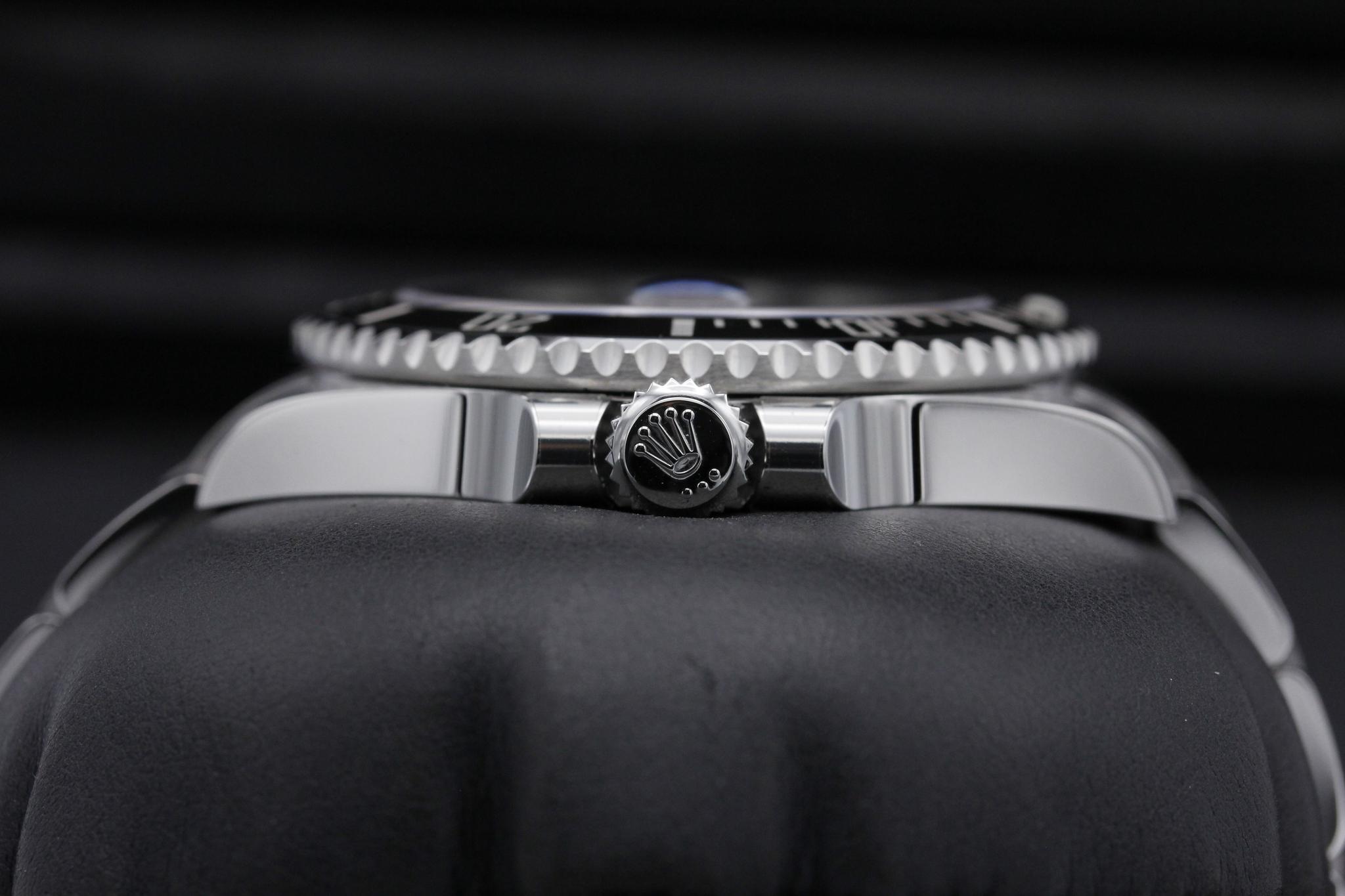 Watch Image 3