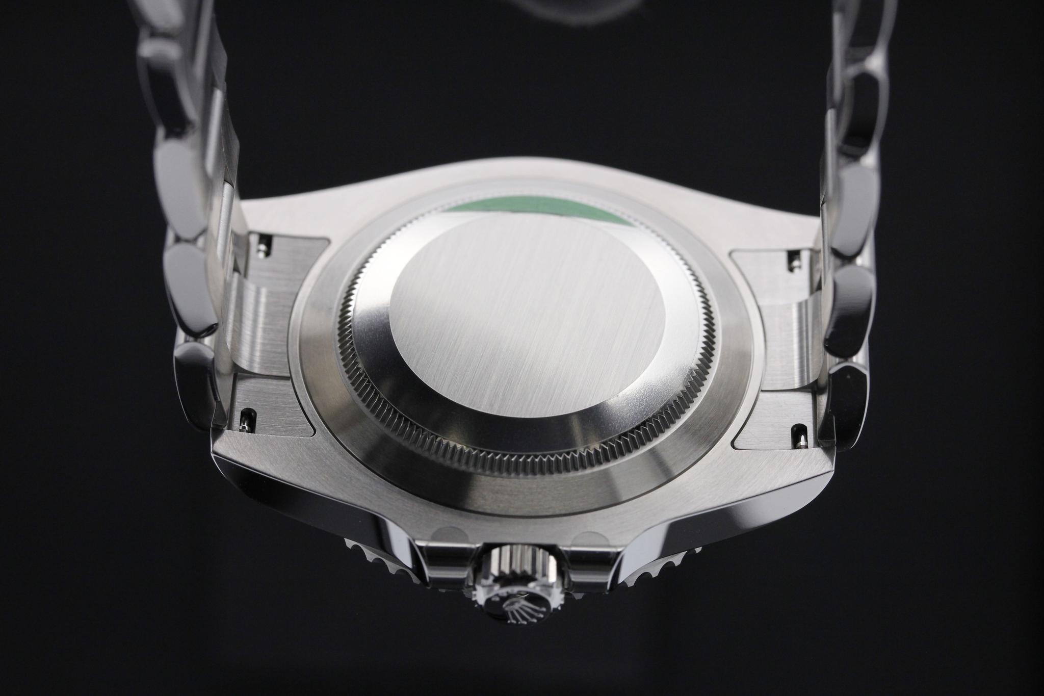 Watch Image 7