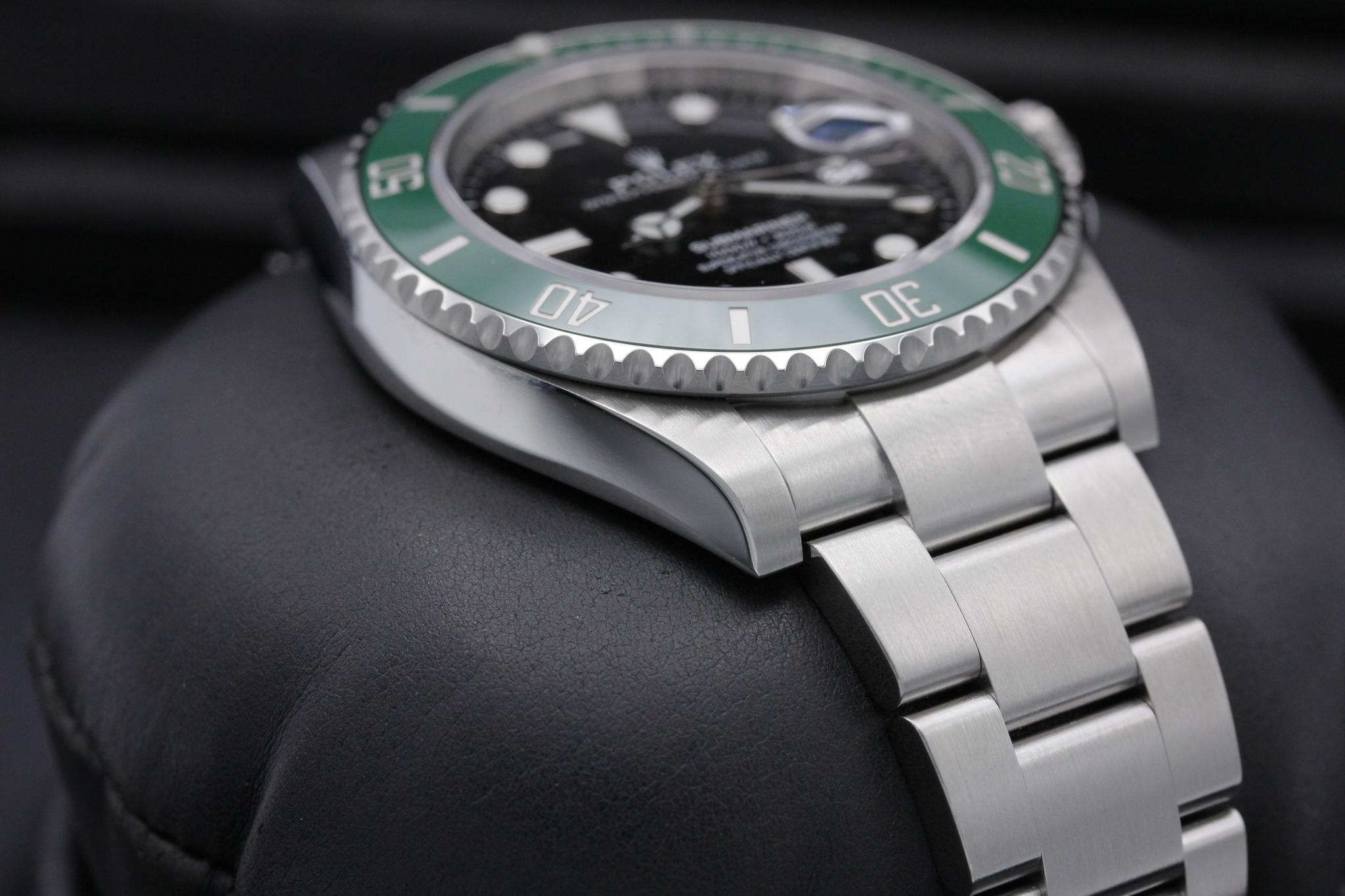 Watch Image 6