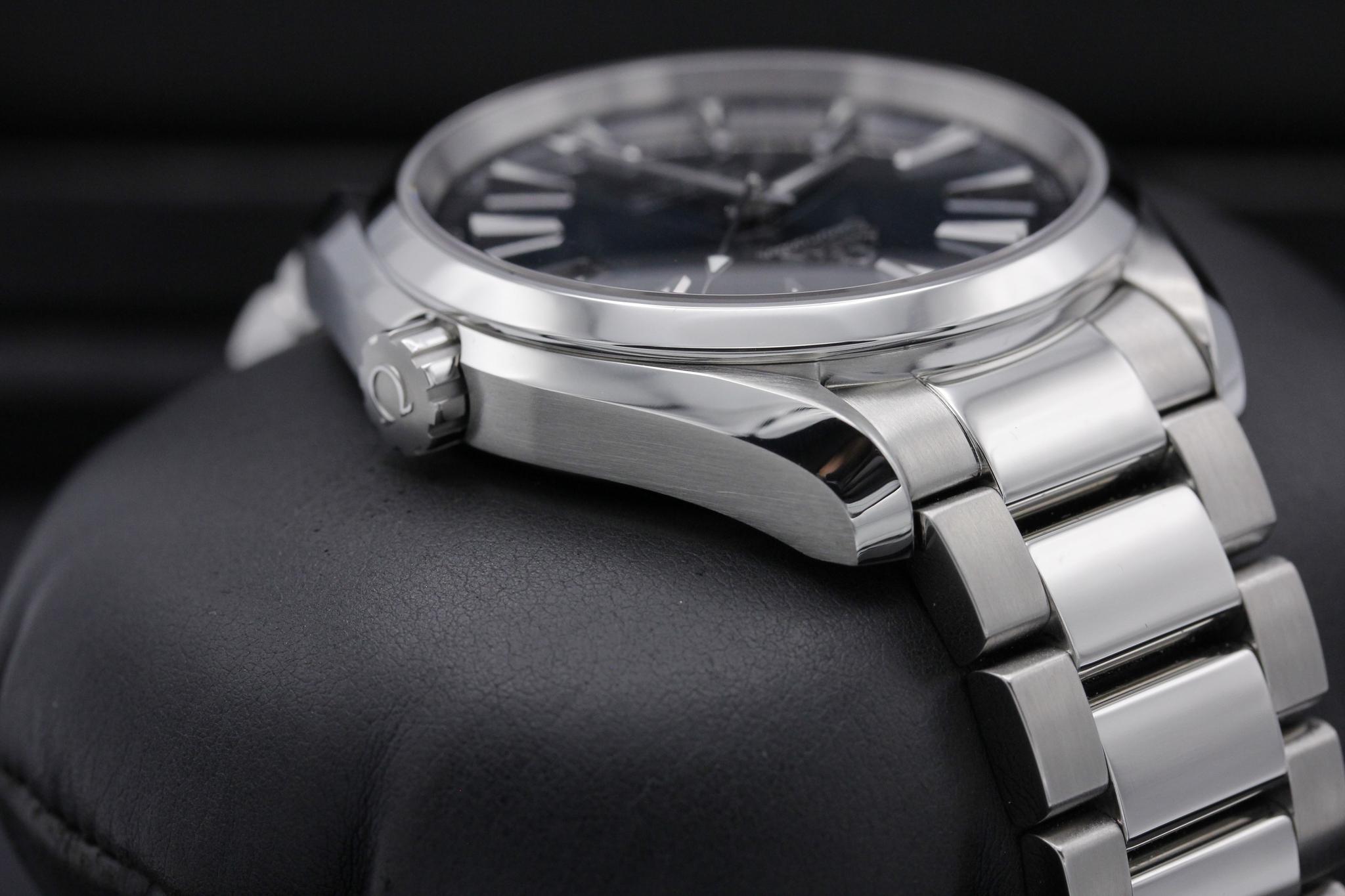 Watch Image 4