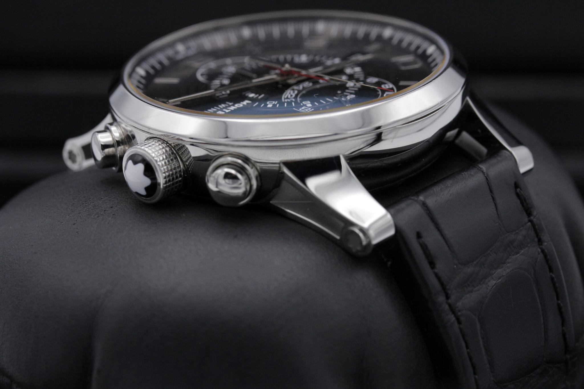 Watch Image 4