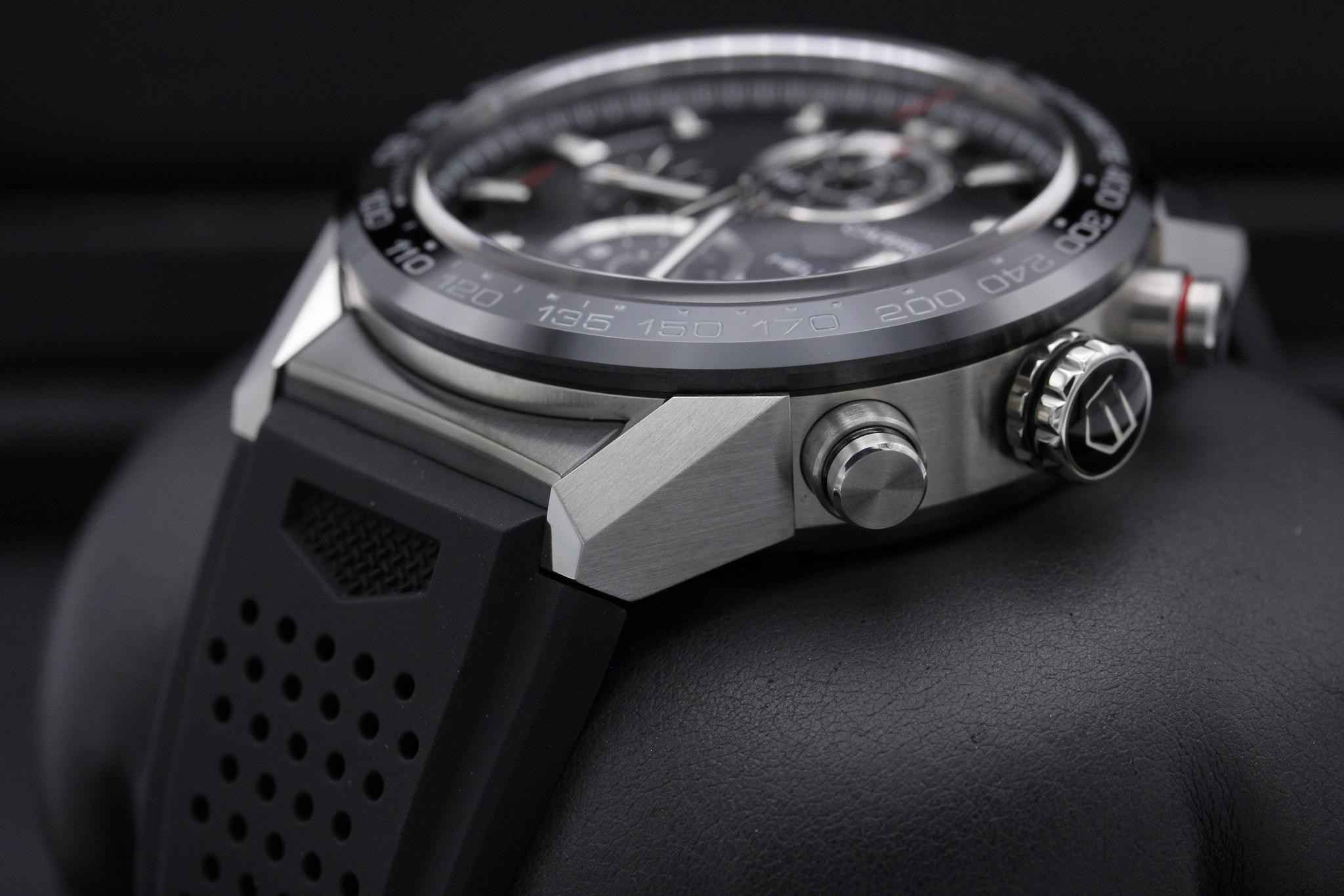 Watch Image 3