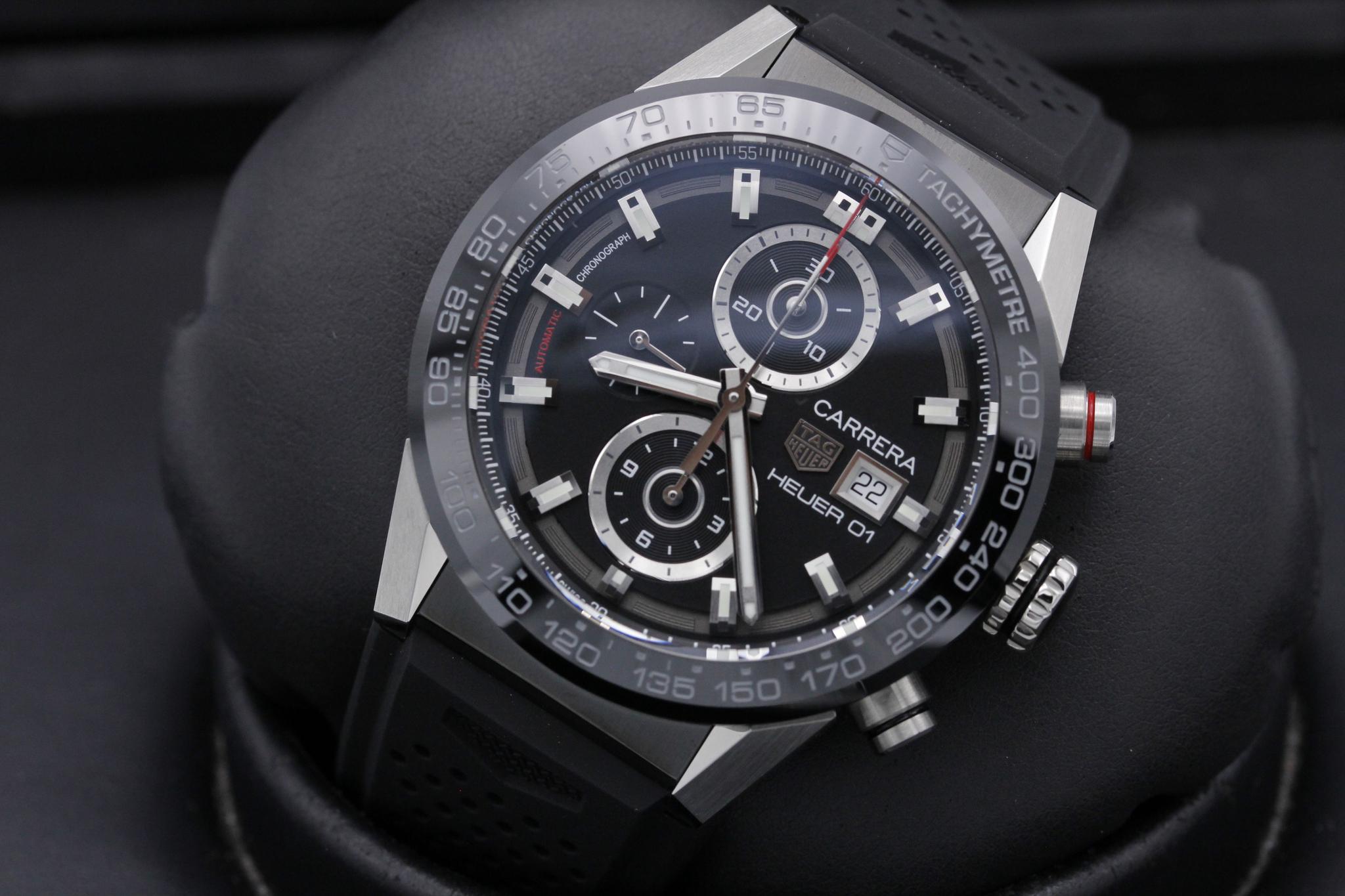 Watch Image 10