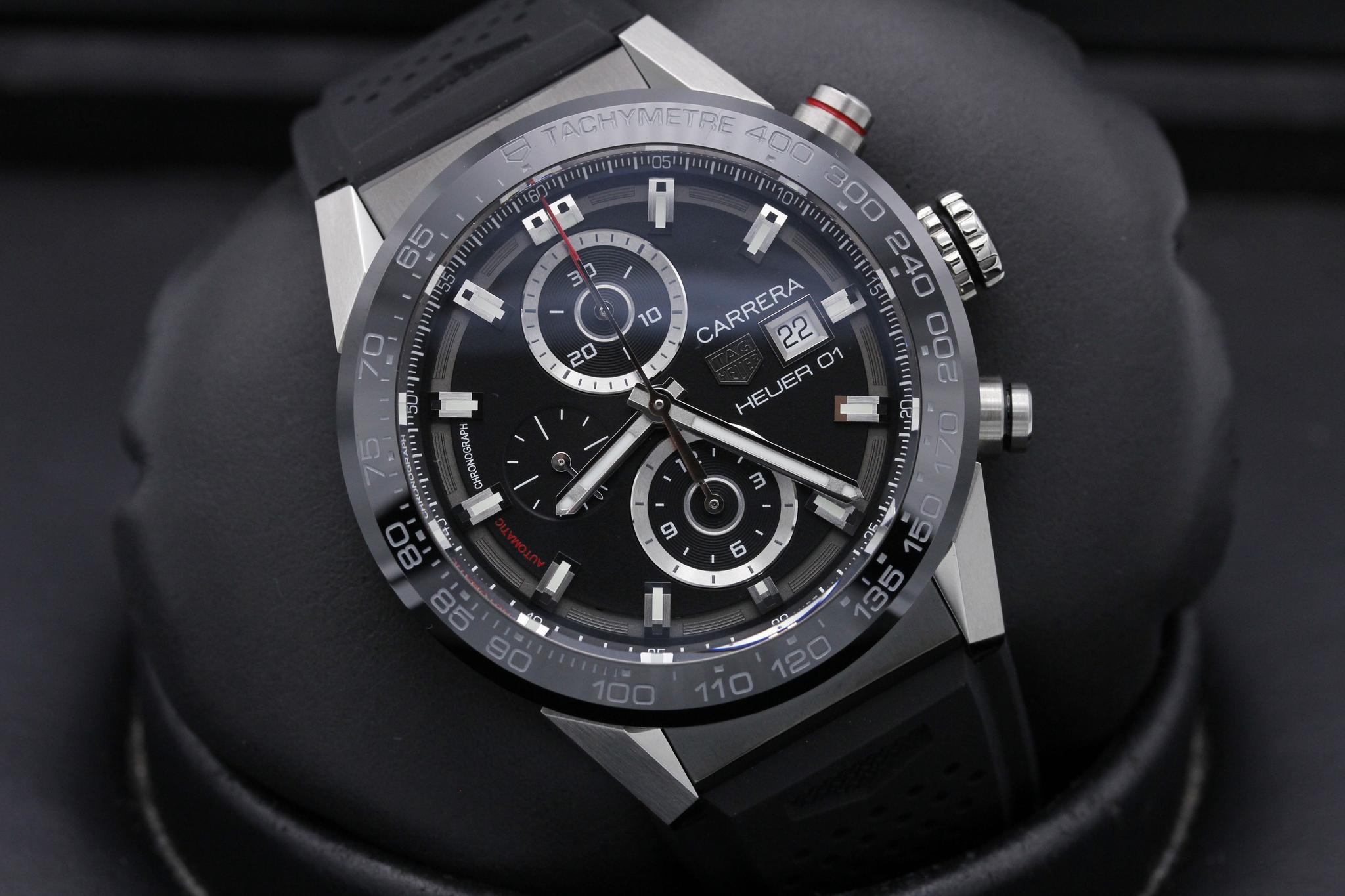 Watch Image 11