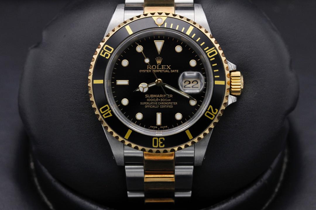 Rolex Submariner Date 16613