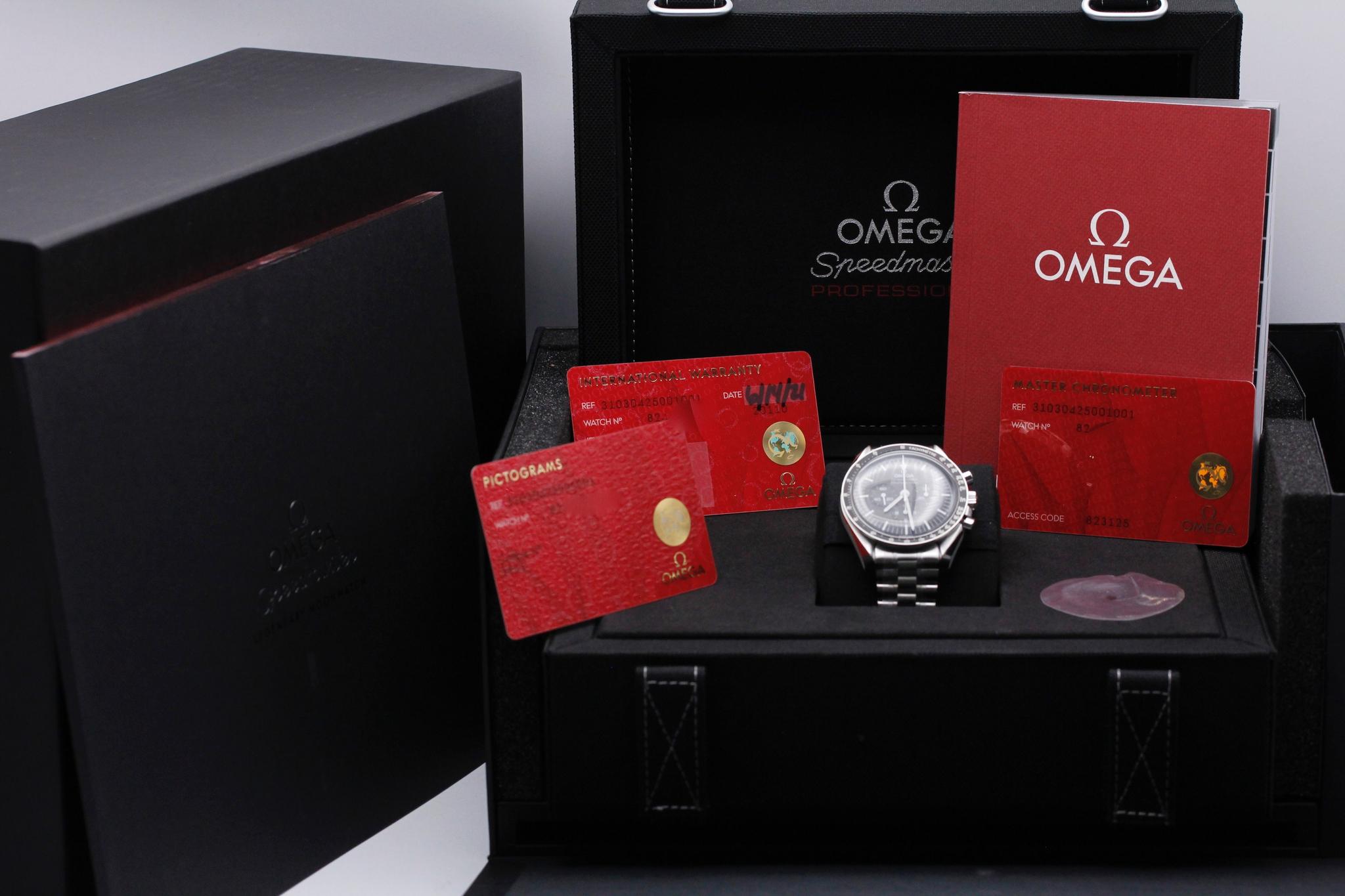 Watch Image 11