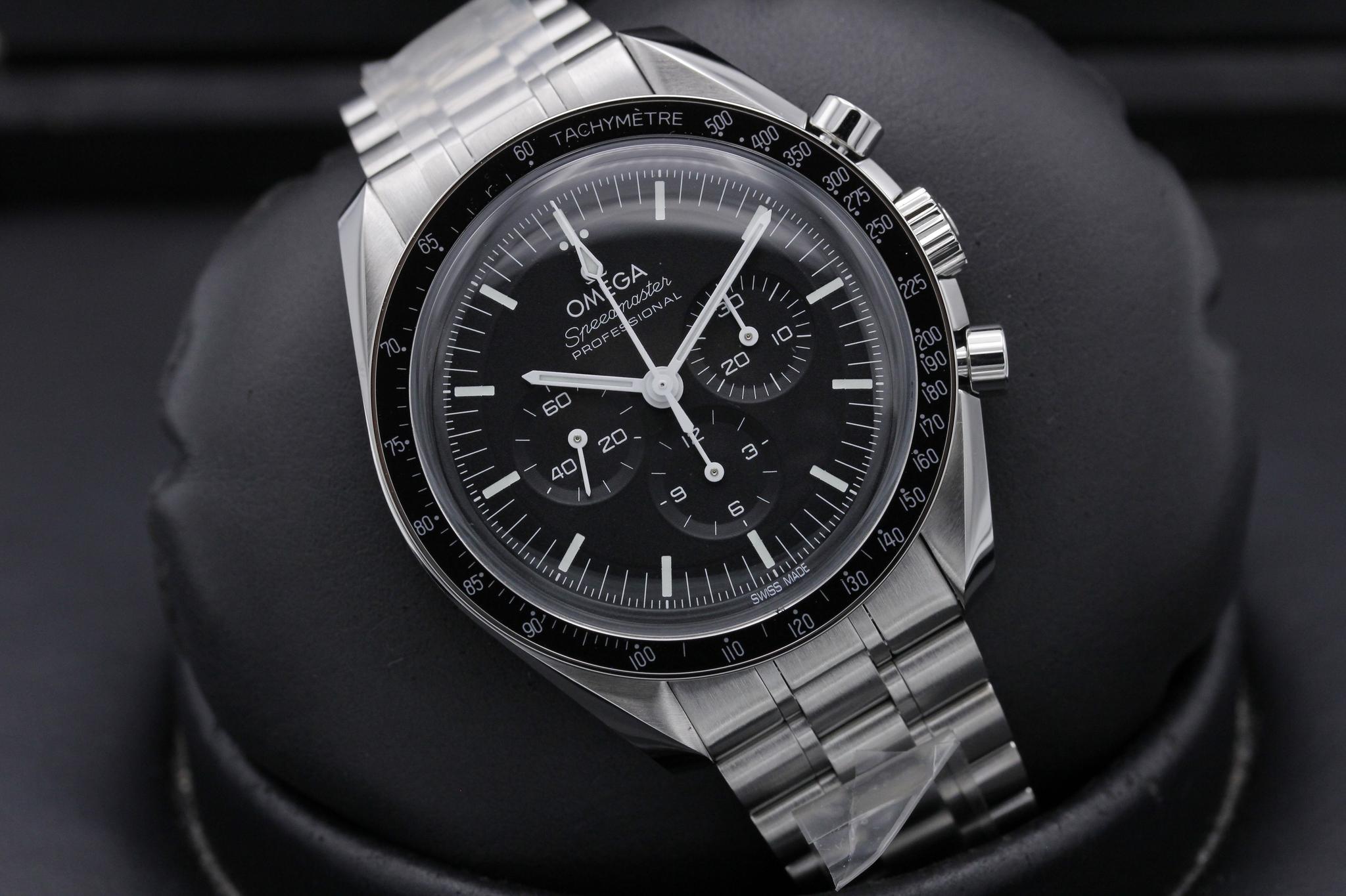 Watch Image 9