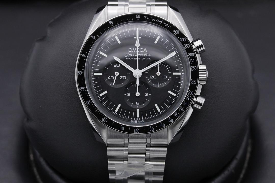 Omega Speedmaster 2021 "Hesalite" 310.30.42.50.01.001