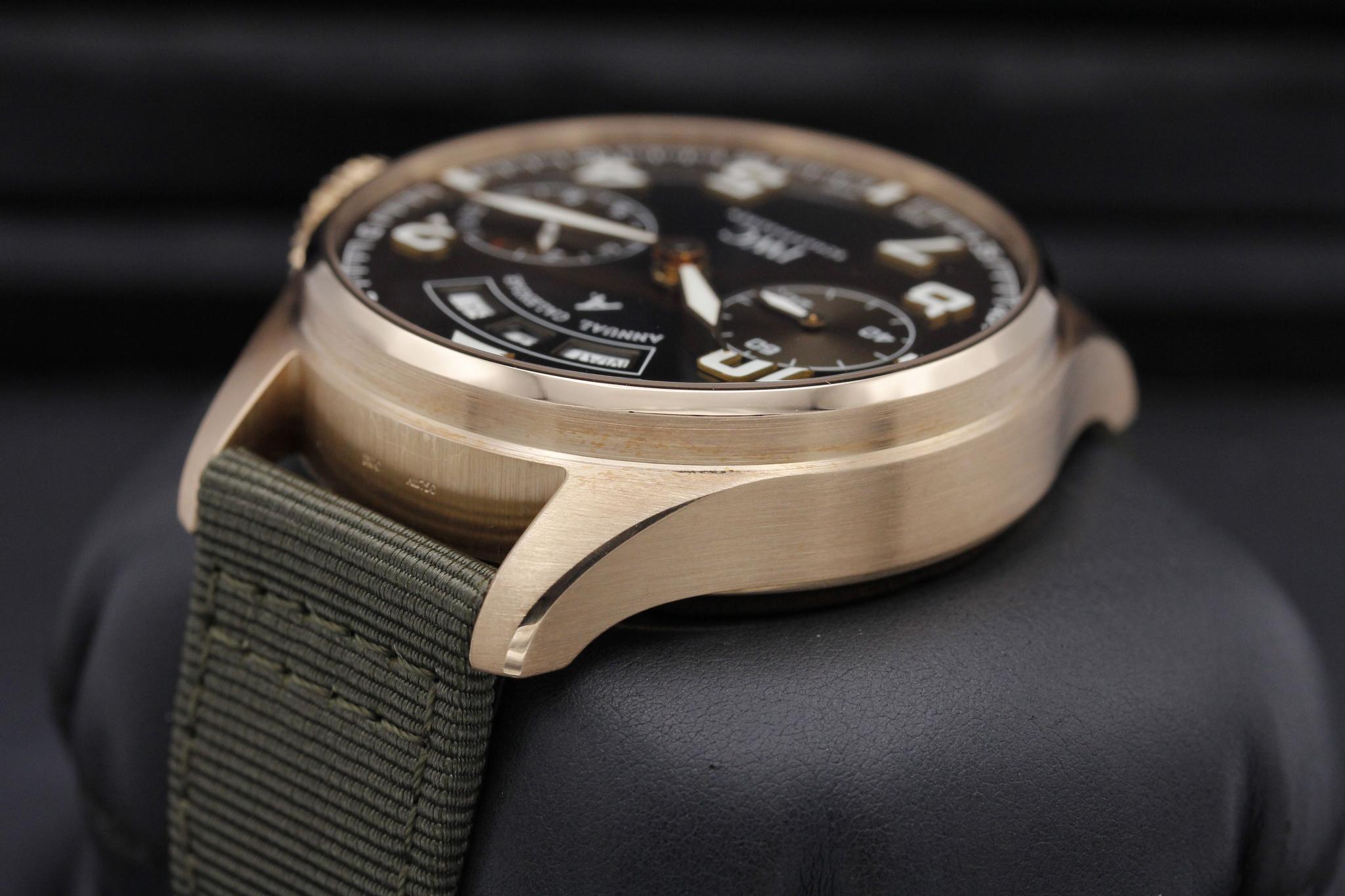 Watch Image 5