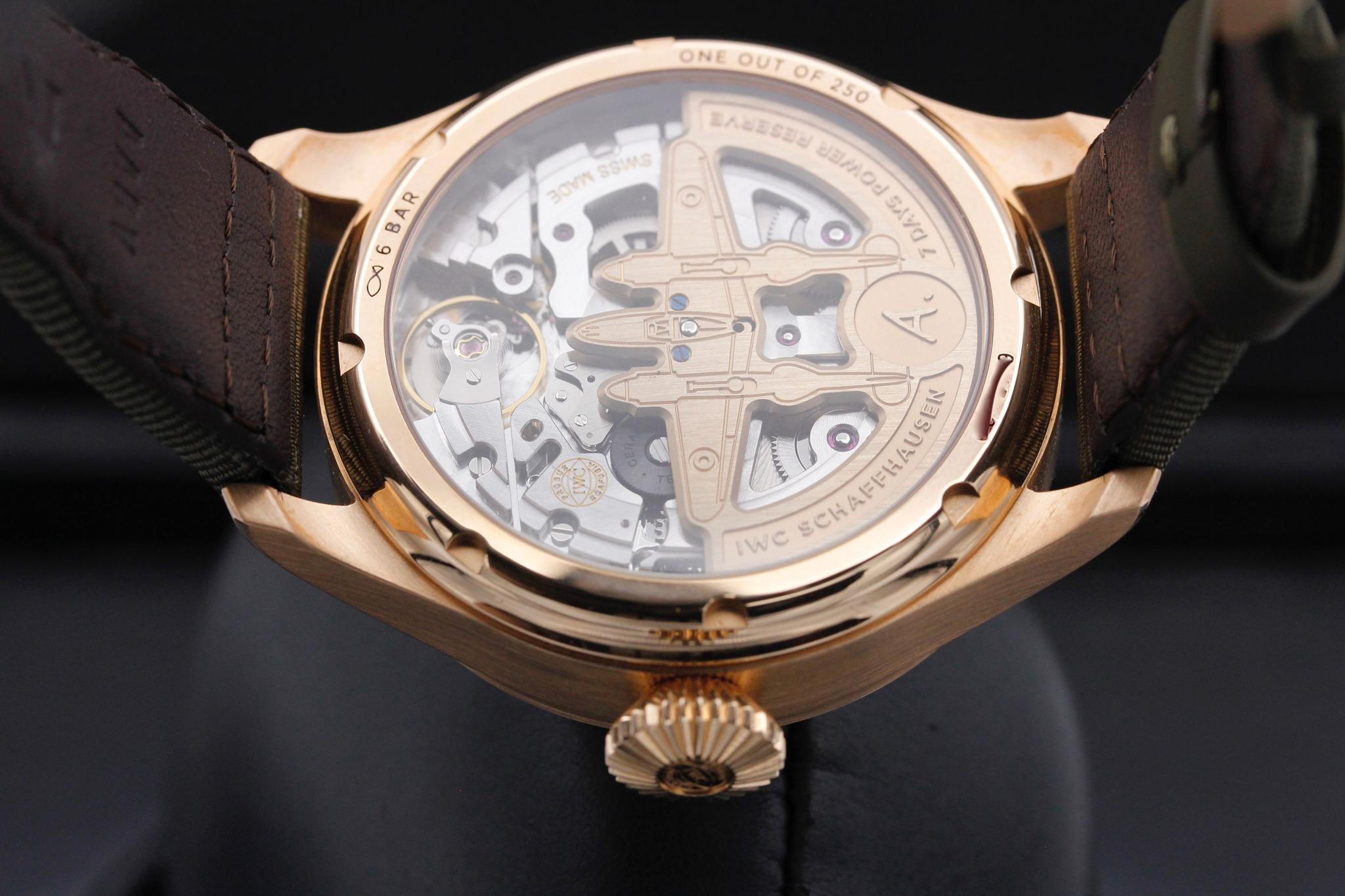 Watch Image 7