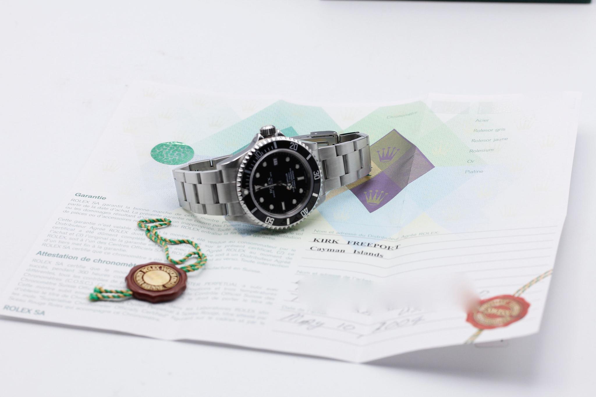 Watch Image 12