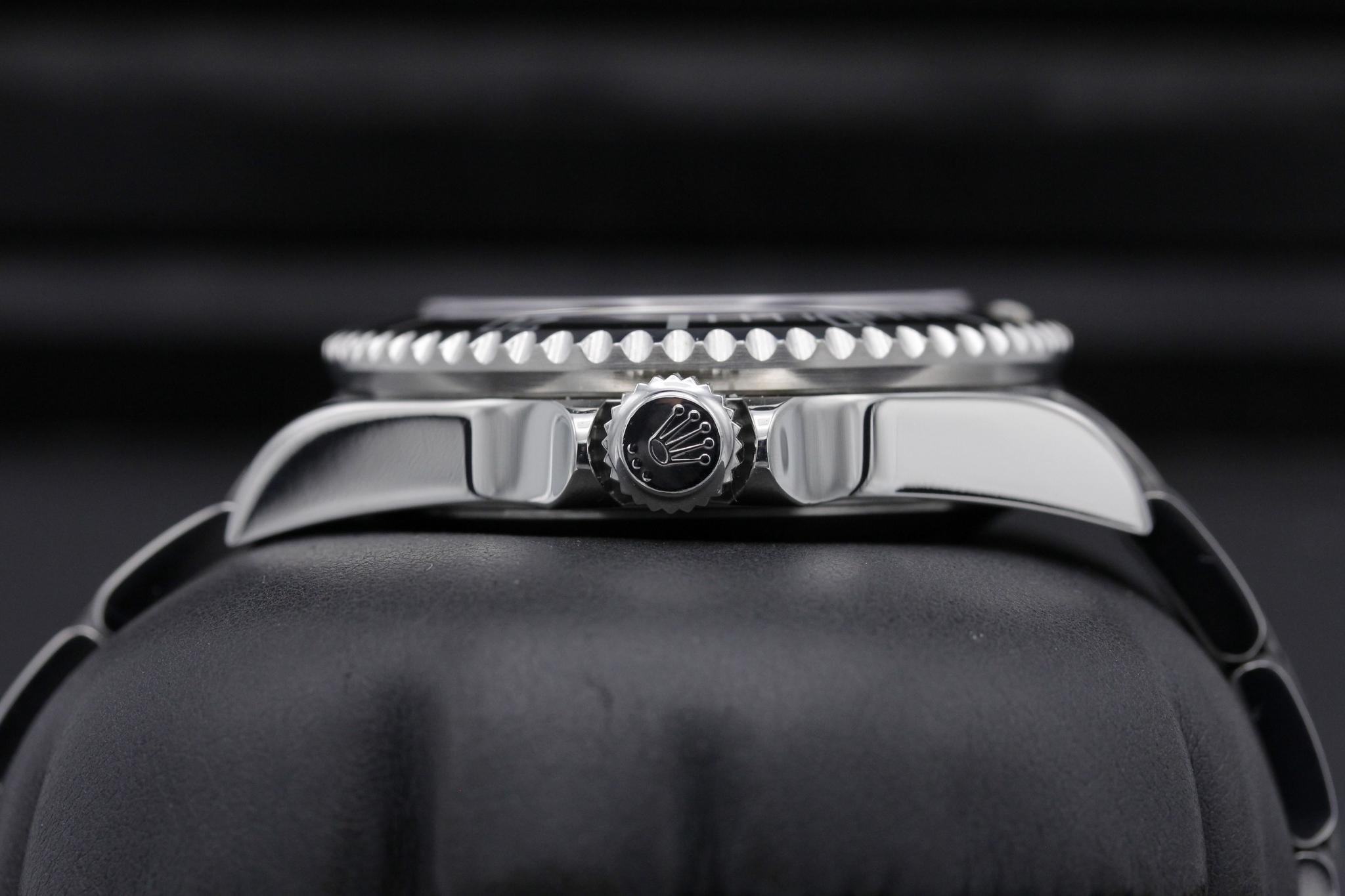 Watch Image 3