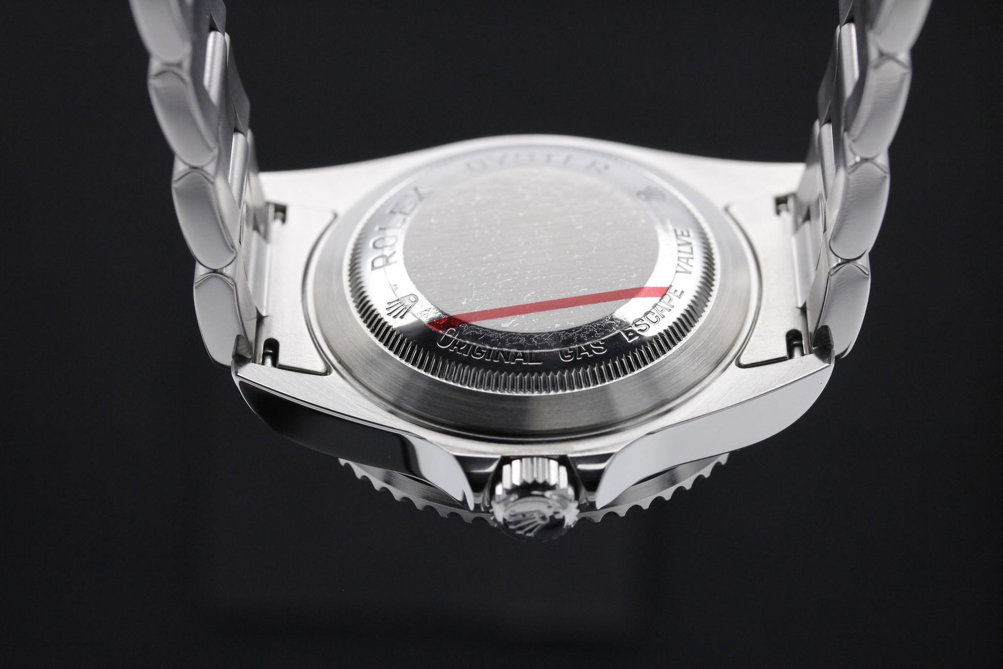 Watch Image 7