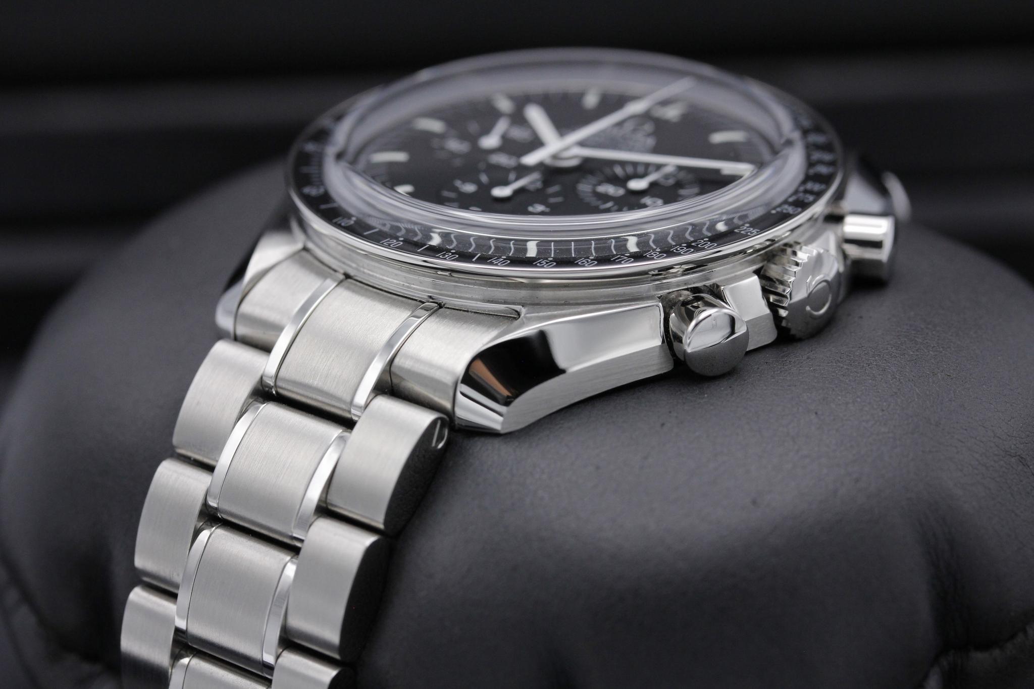 Watch Image 2