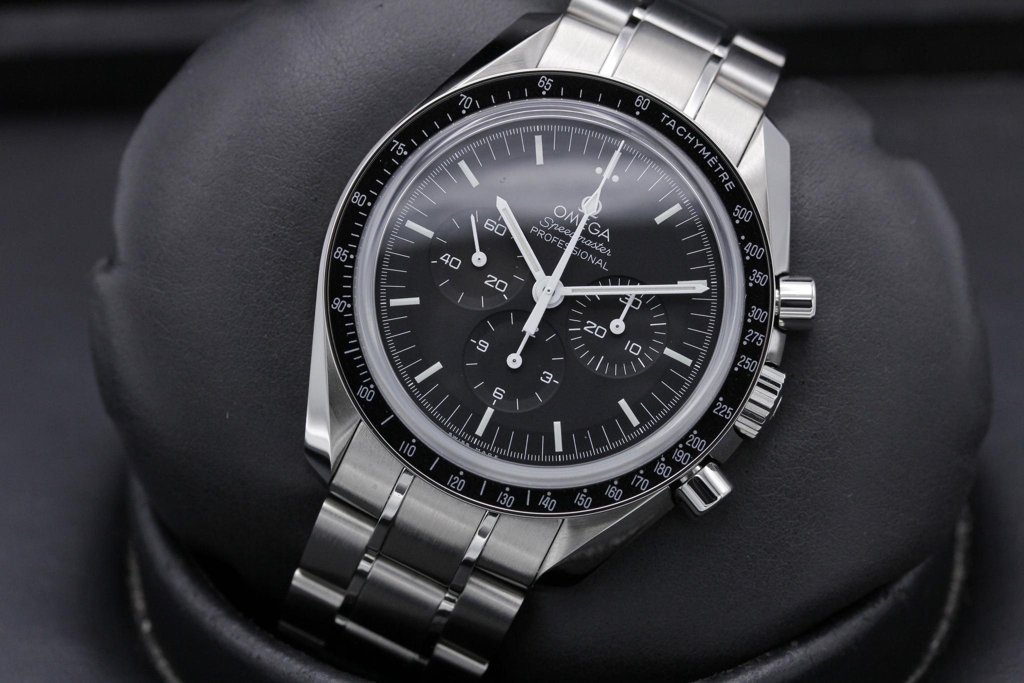 Watch Image 9