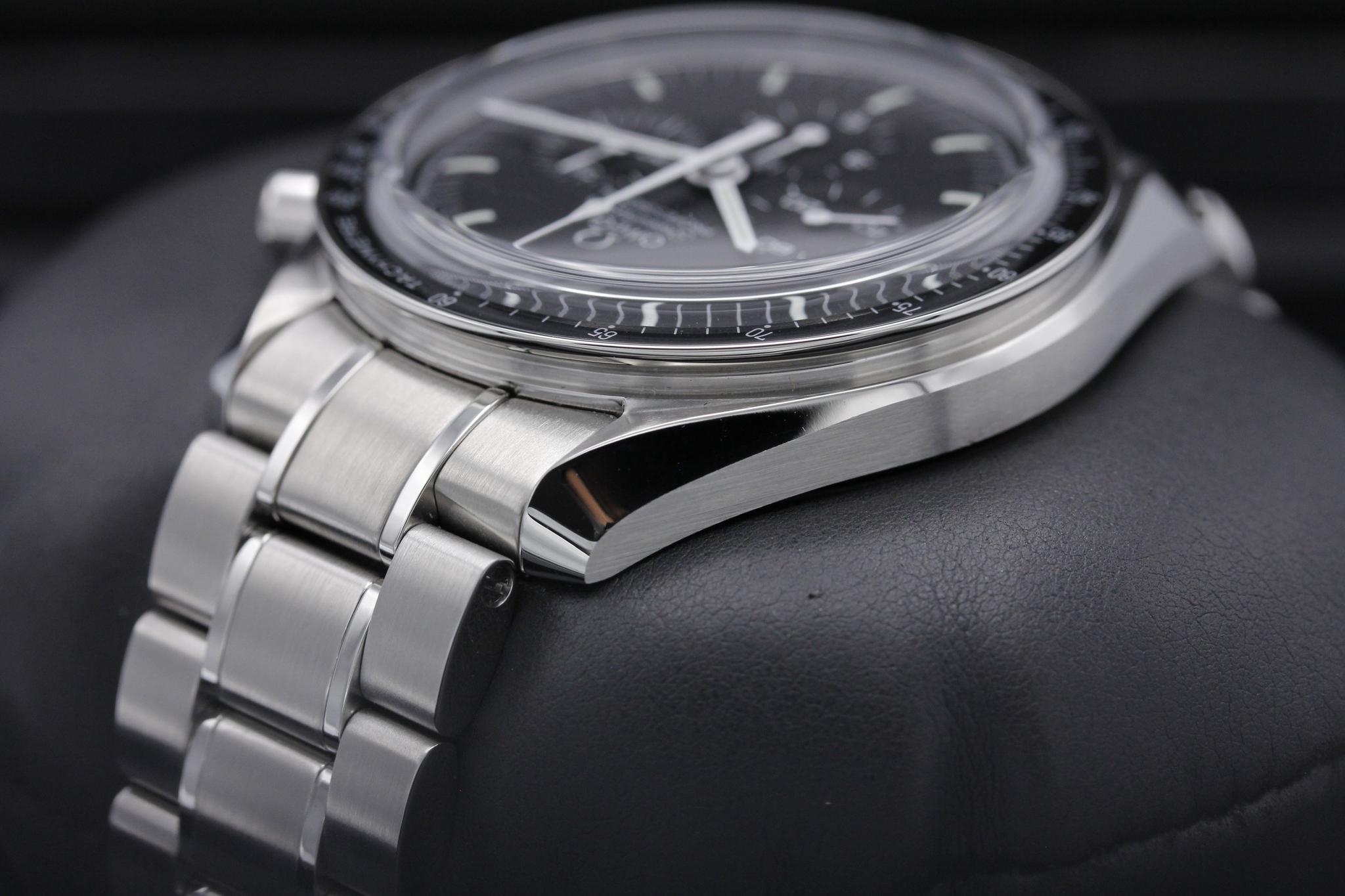 Watch Image 5